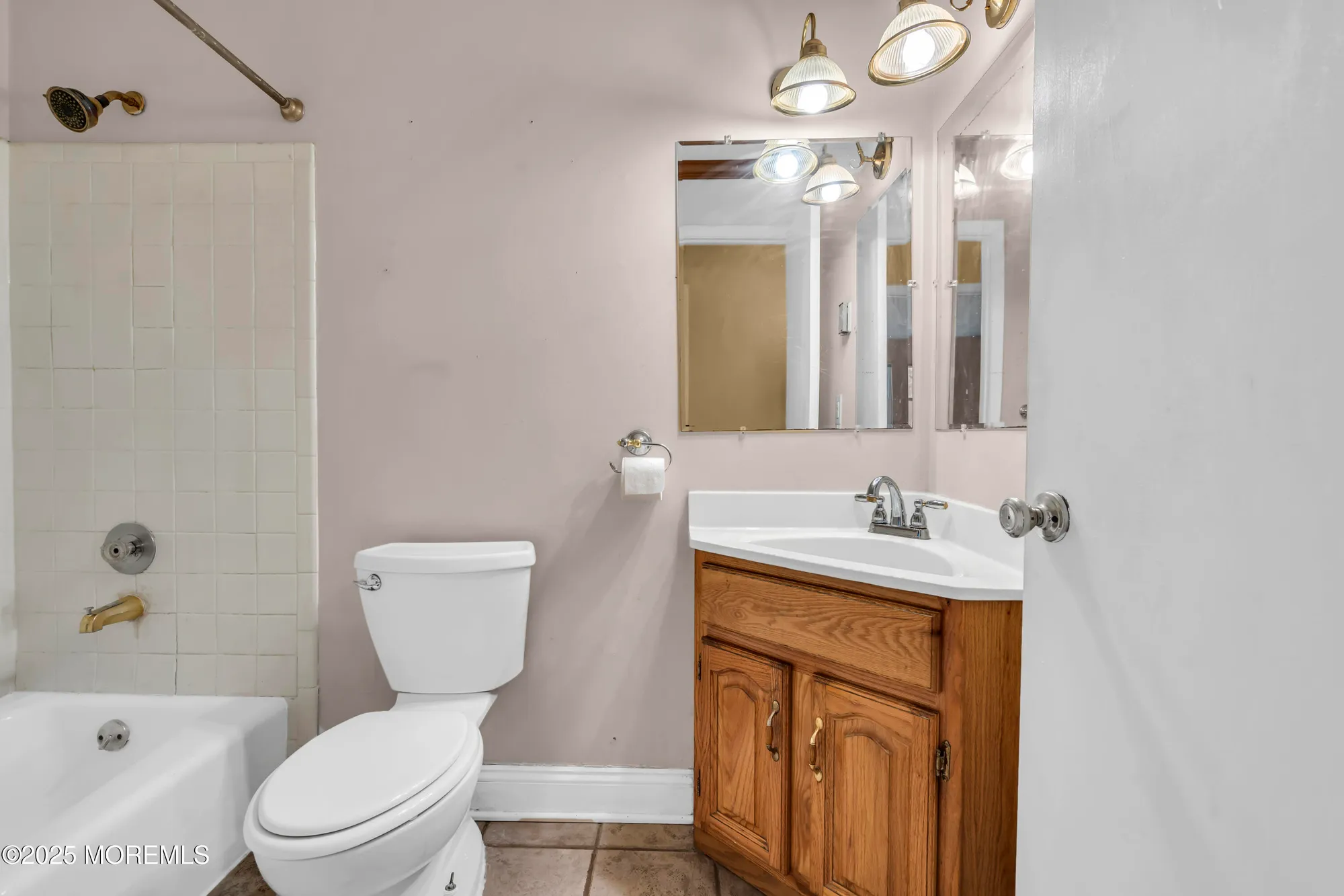 Property Slideshow image 14 of 29 | 14 betsy ross ln a, Whiting, NJ, 08759