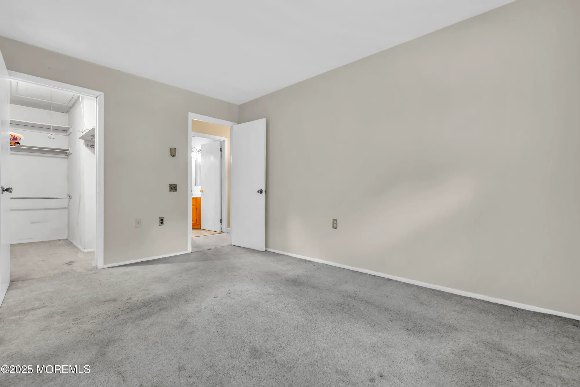 Property Slideshow image 16 of 29 | 14 betsy ross ln a, Whiting, NJ, 08759