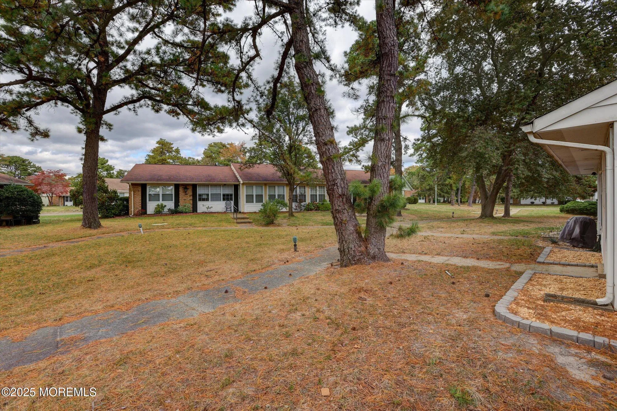 Property Slideshow image 4 of 33 | 22 edinburgh dr d, Manchester, NJ, 08757