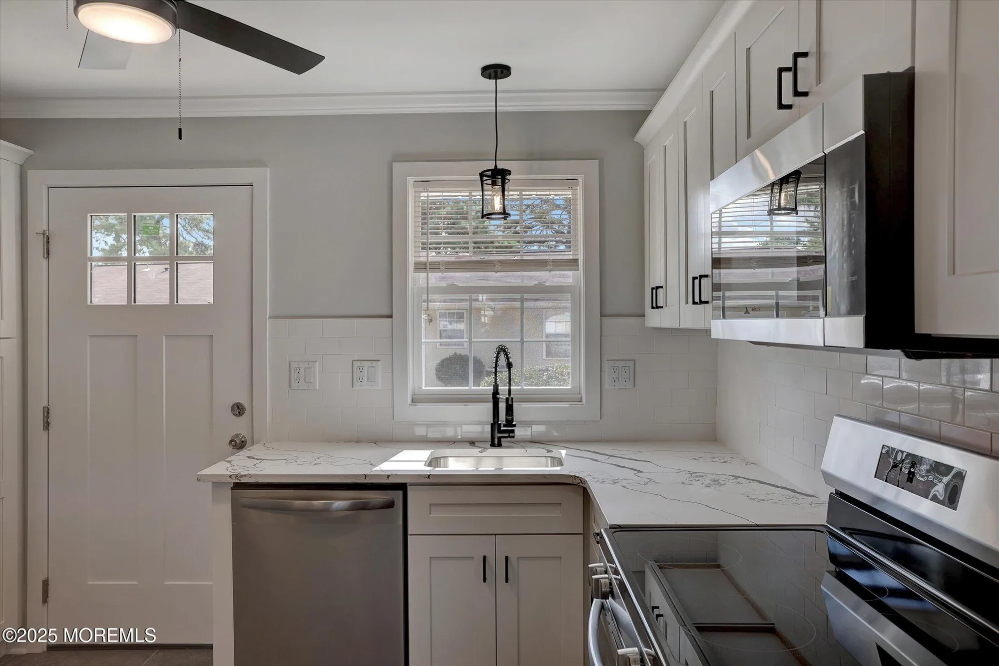 Property Slideshow image 9 of 33 | 22 edinburgh dr d, Manchester, NJ, 08757