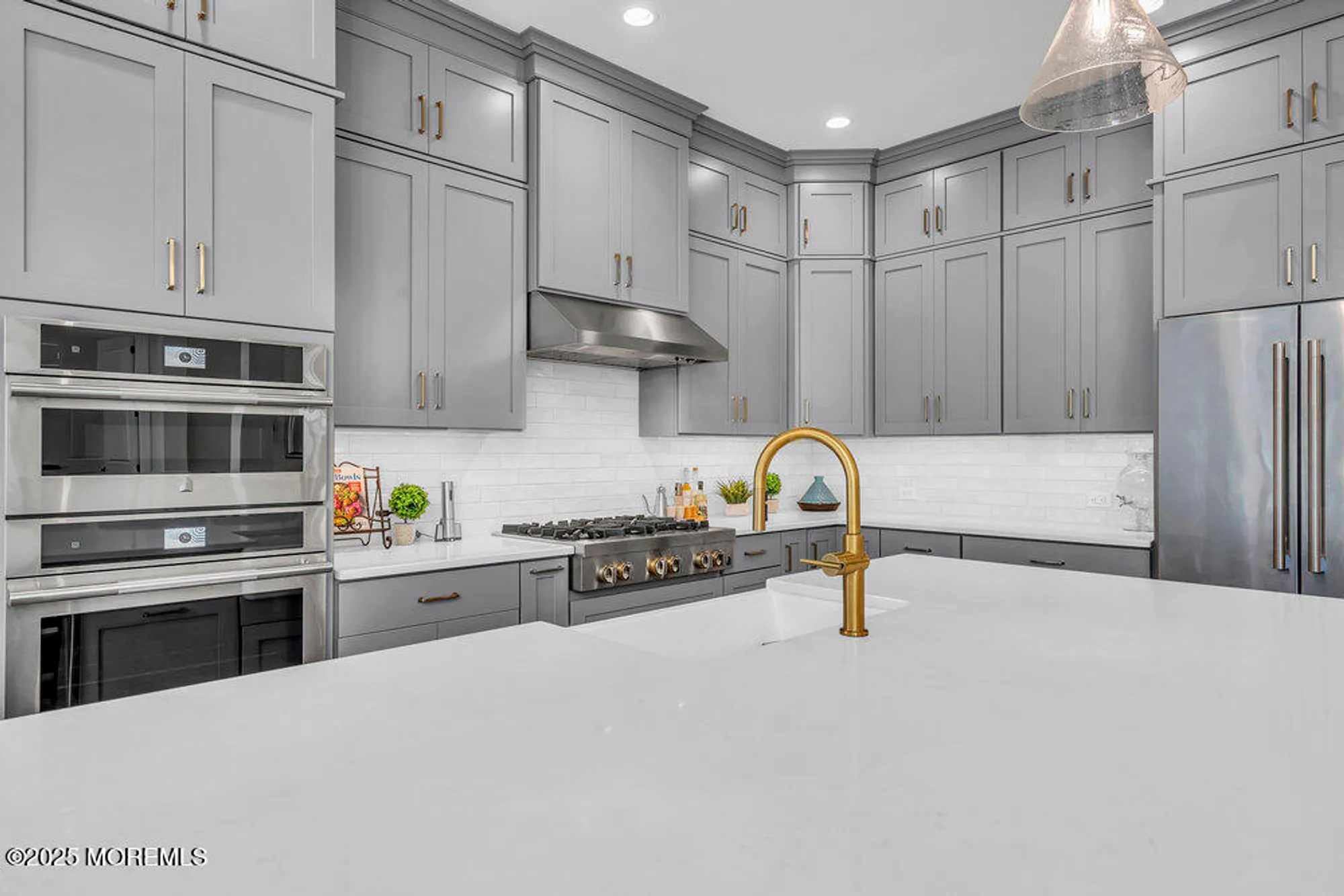 Property Slideshow image 22 of 111 | 106 grandview cir, Farmingdale, NJ, 07727