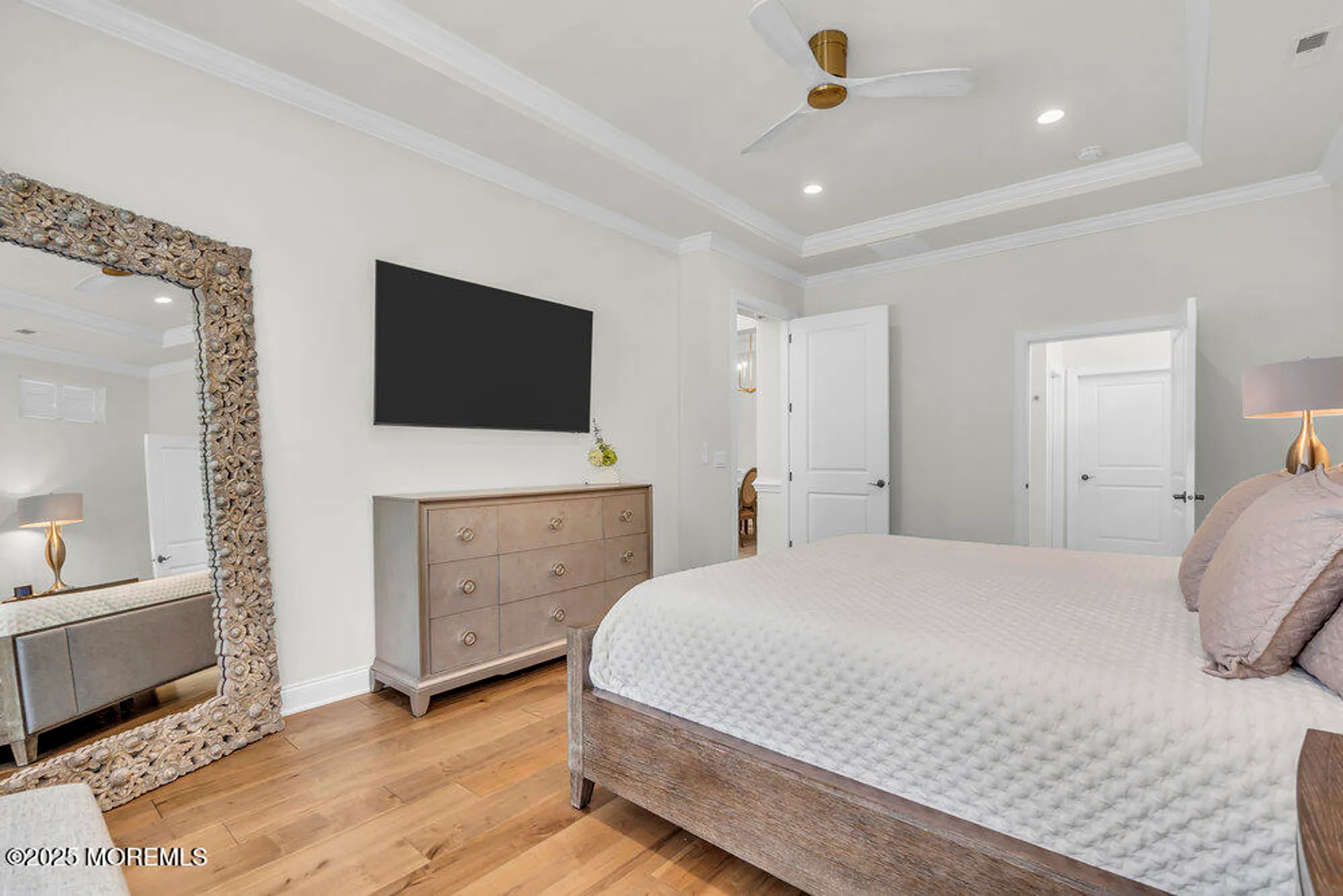 Property Slideshow image 47 of 111 | 106 grandview cir, Farmingdale, NJ, 07727