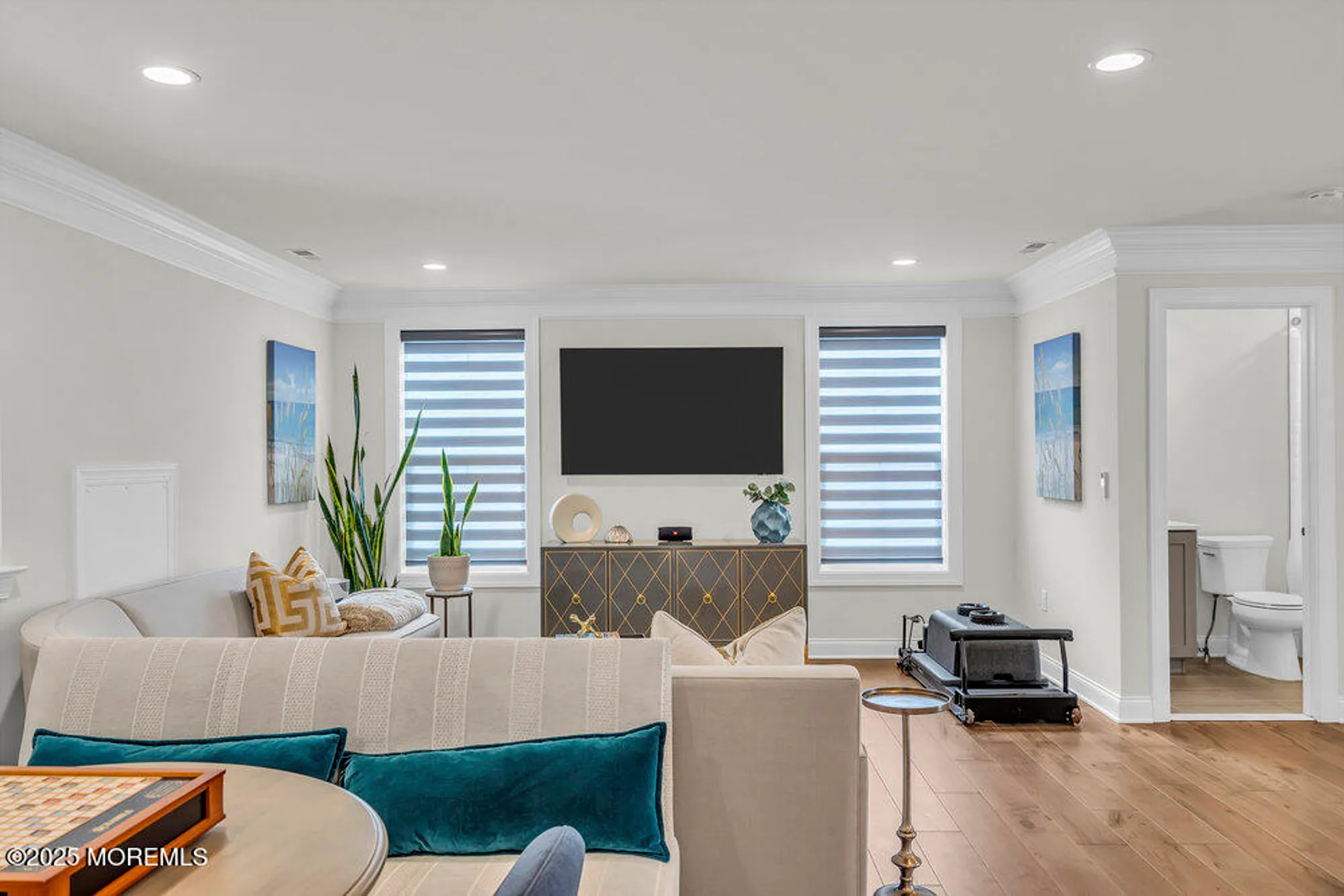 Property Slideshow image 60 of 111 | 106 grandview cir, Farmingdale, NJ, 07727
