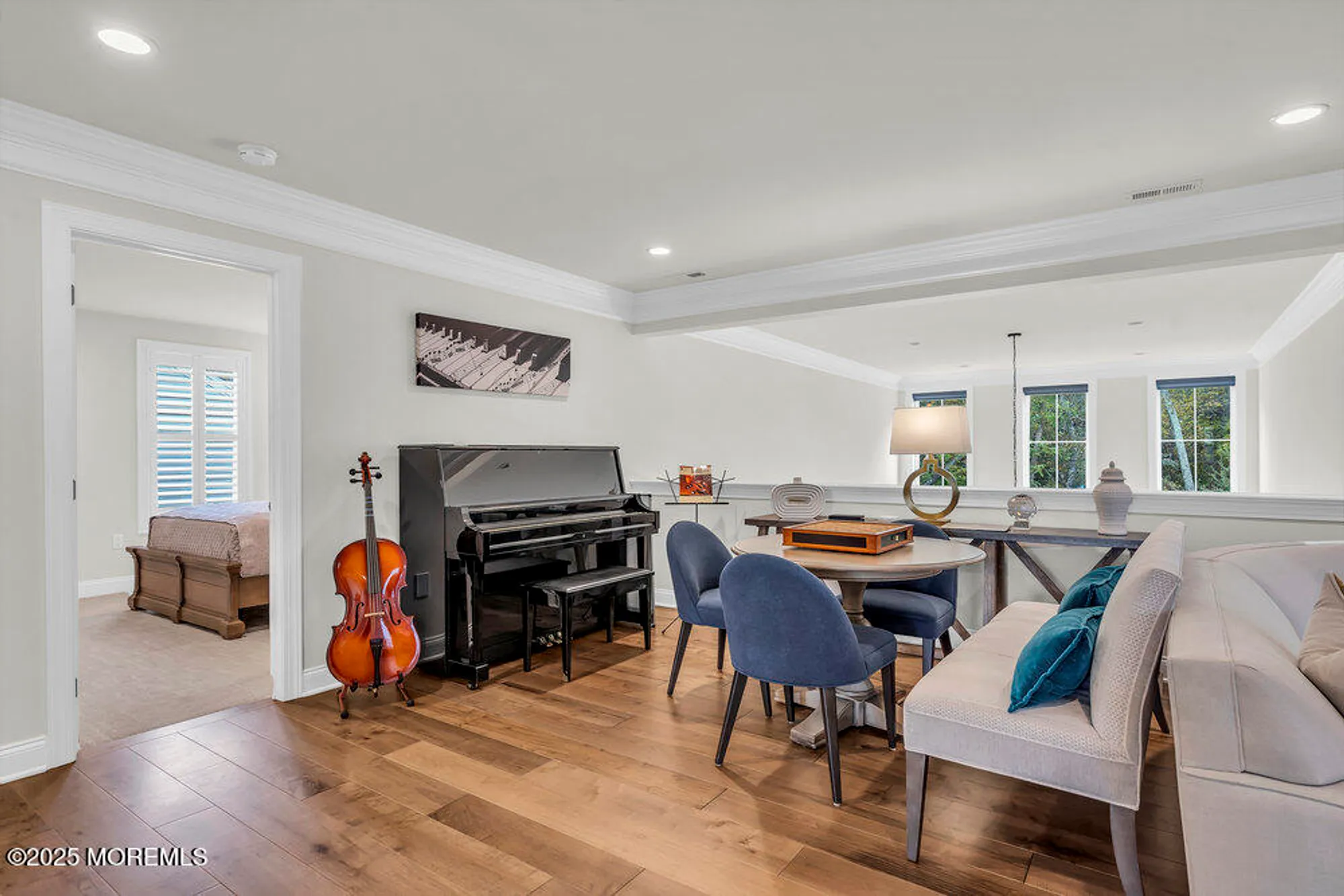 Property Slideshow image 64 of 111 | 106 grandview cir, Farmingdale, NJ, 07727