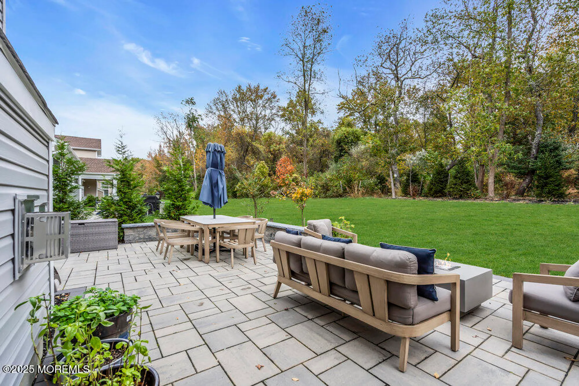 Property Slideshow image 88 of 111 | 106 grandview cir, Farmingdale, NJ, 07727