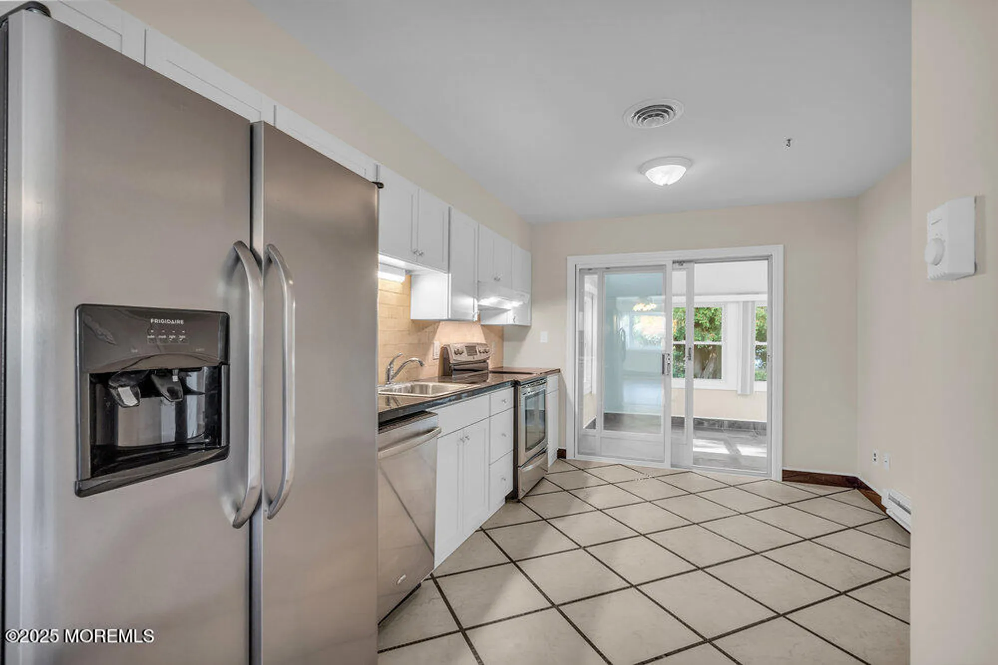 Property Slideshow image 14 of 27 | 11 vermont way, Whiting, NJ, 08759