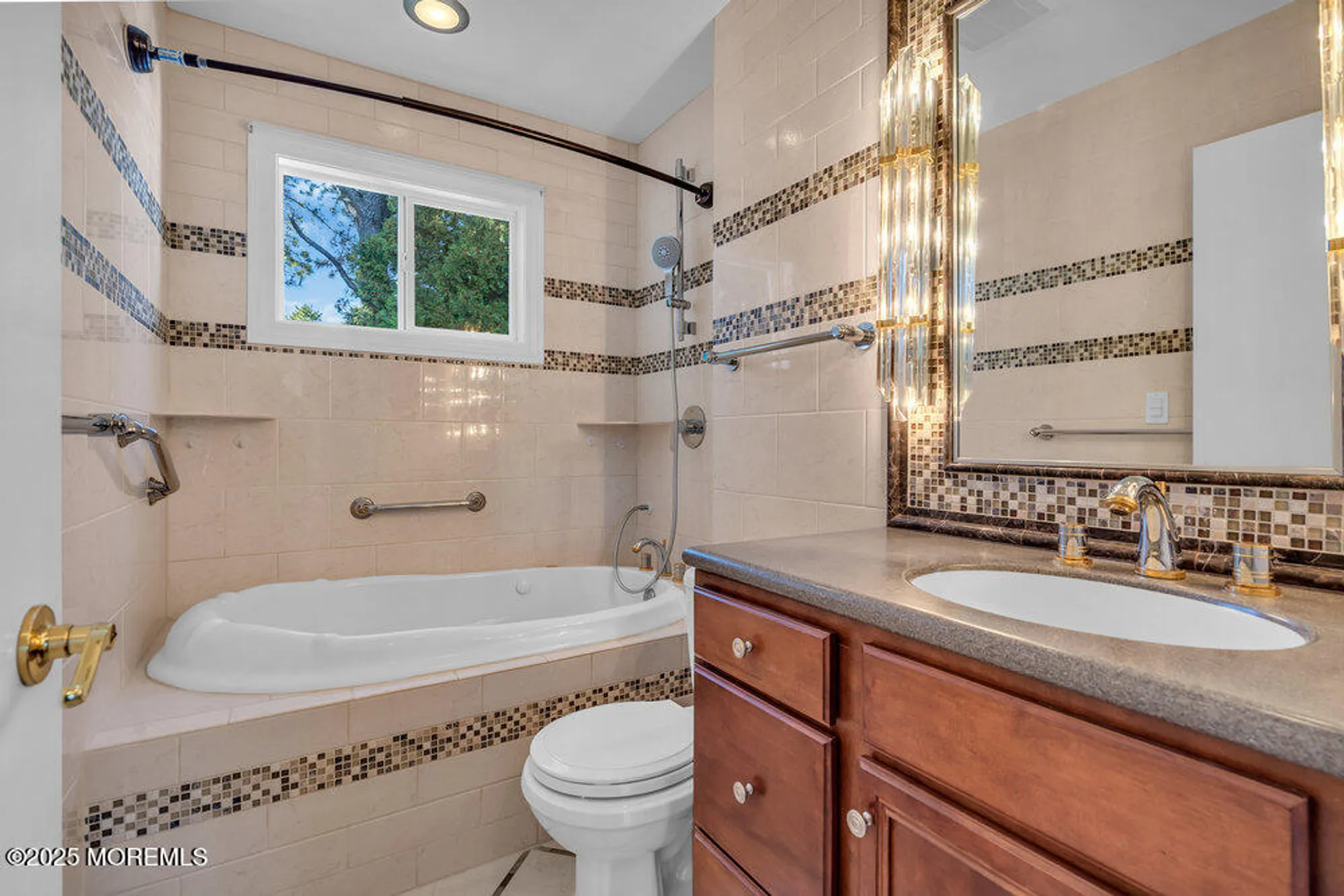Property Slideshow image 15 of 27 | 11 vermont way, Whiting, NJ, 08759