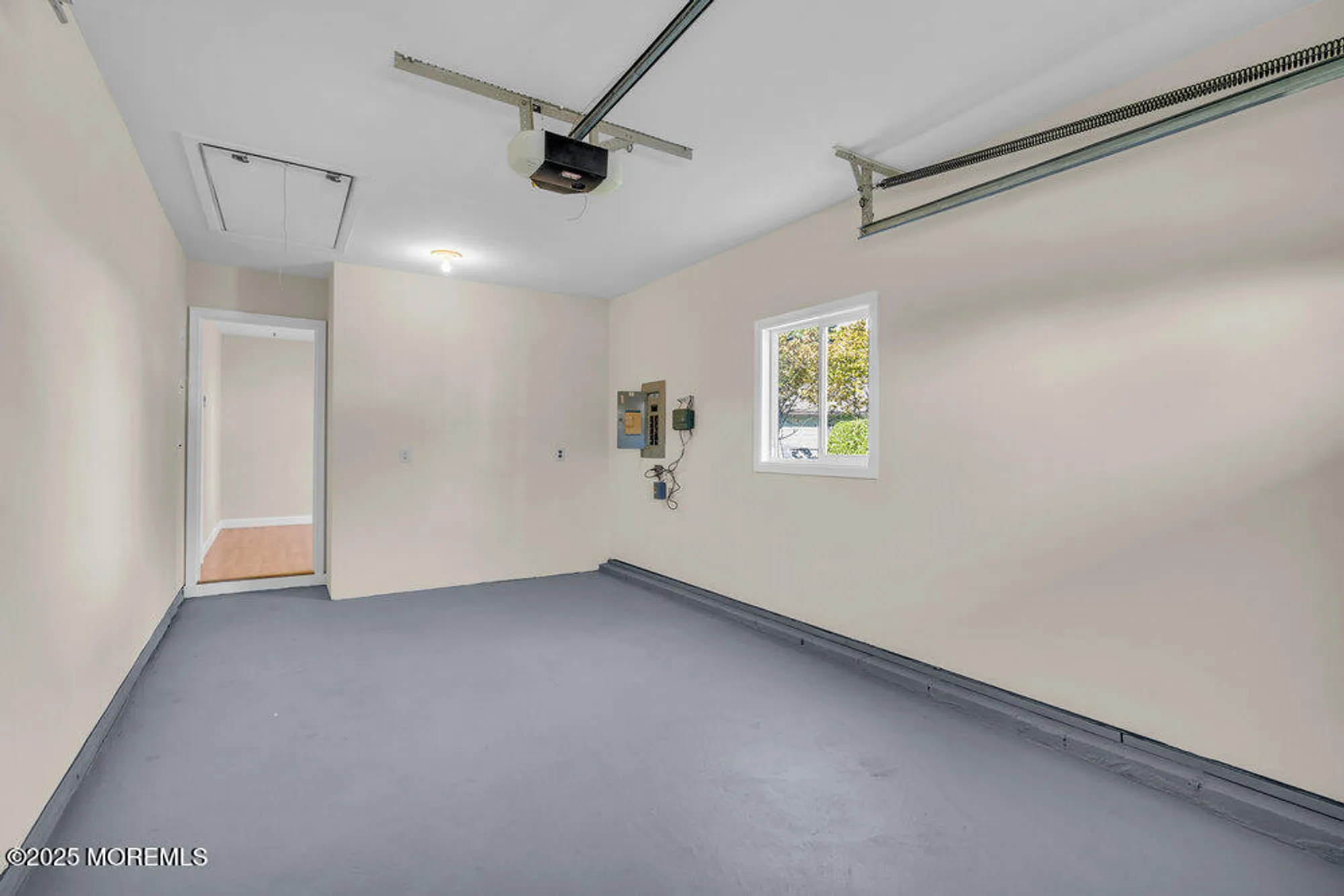 Property Slideshow image 19 of 27 | 11 vermont way, Whiting, NJ, 08759