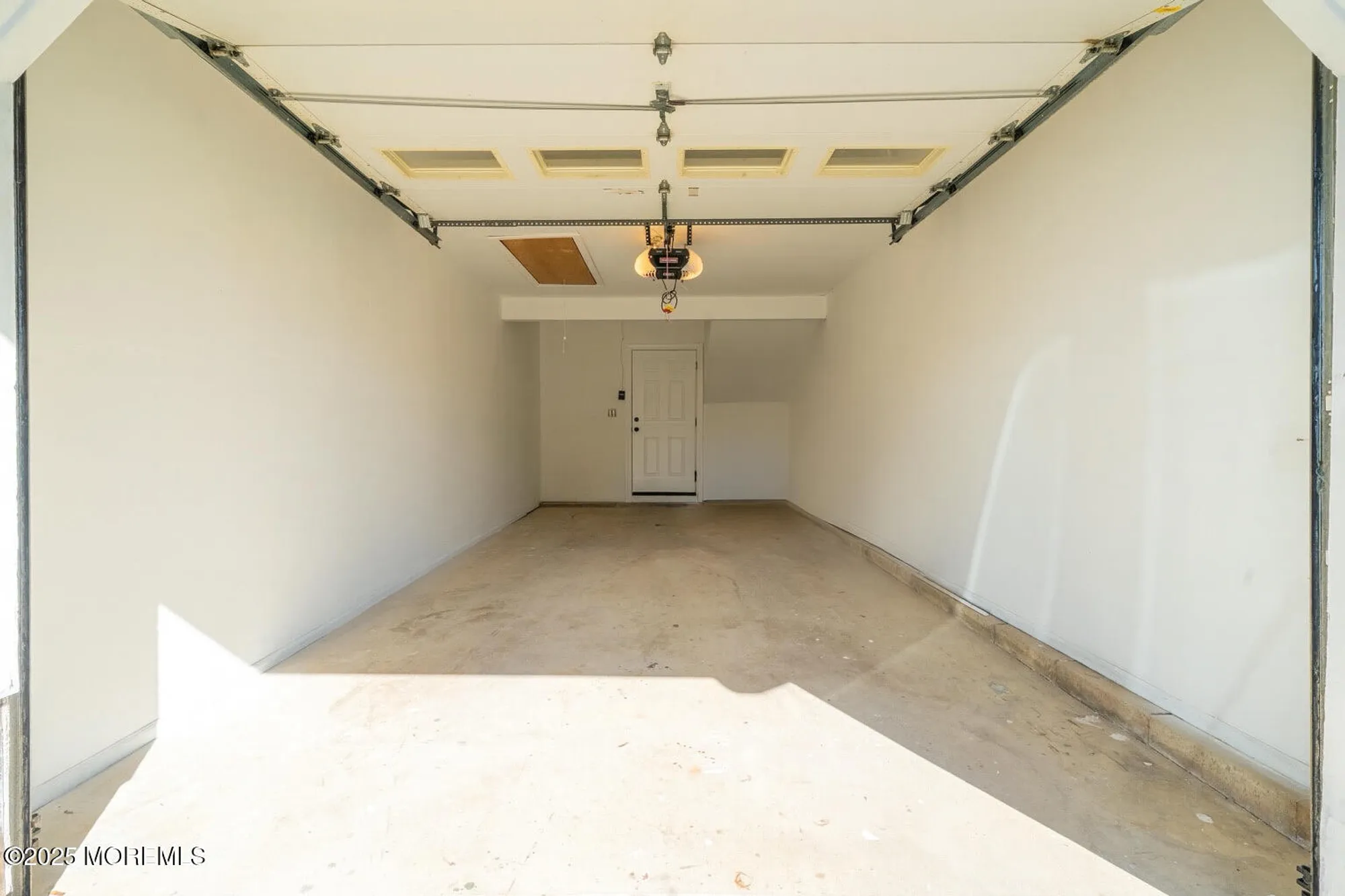 Property Slideshow image 14 of 15 | 32 plaza de las lobos c, Freehold, NJ, 07728