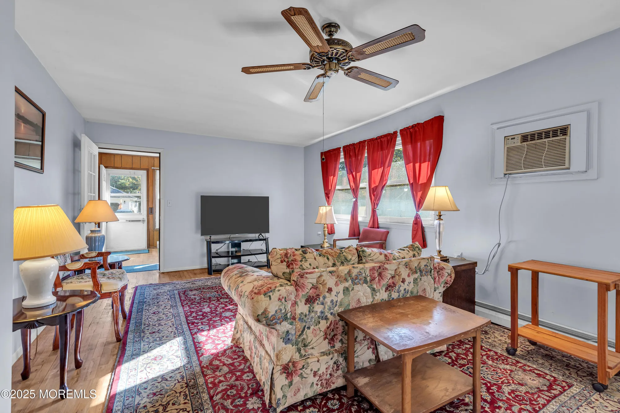Property Slideshow image 6 of 19 | 2184 mount hope ln, Toms River, NJ, 08753