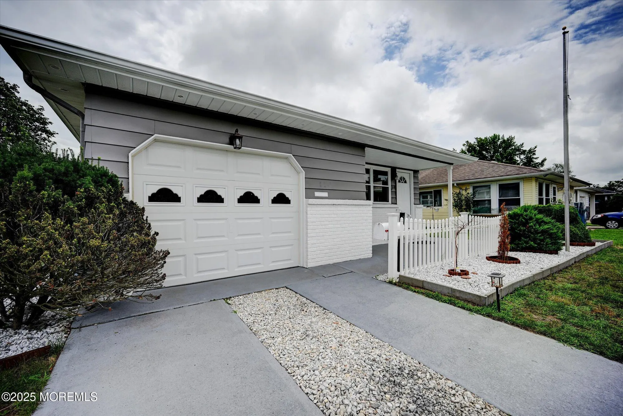 Property Slideshow image 14 of 41 | 426 saint thomas dr, Toms River, NJ, 08757