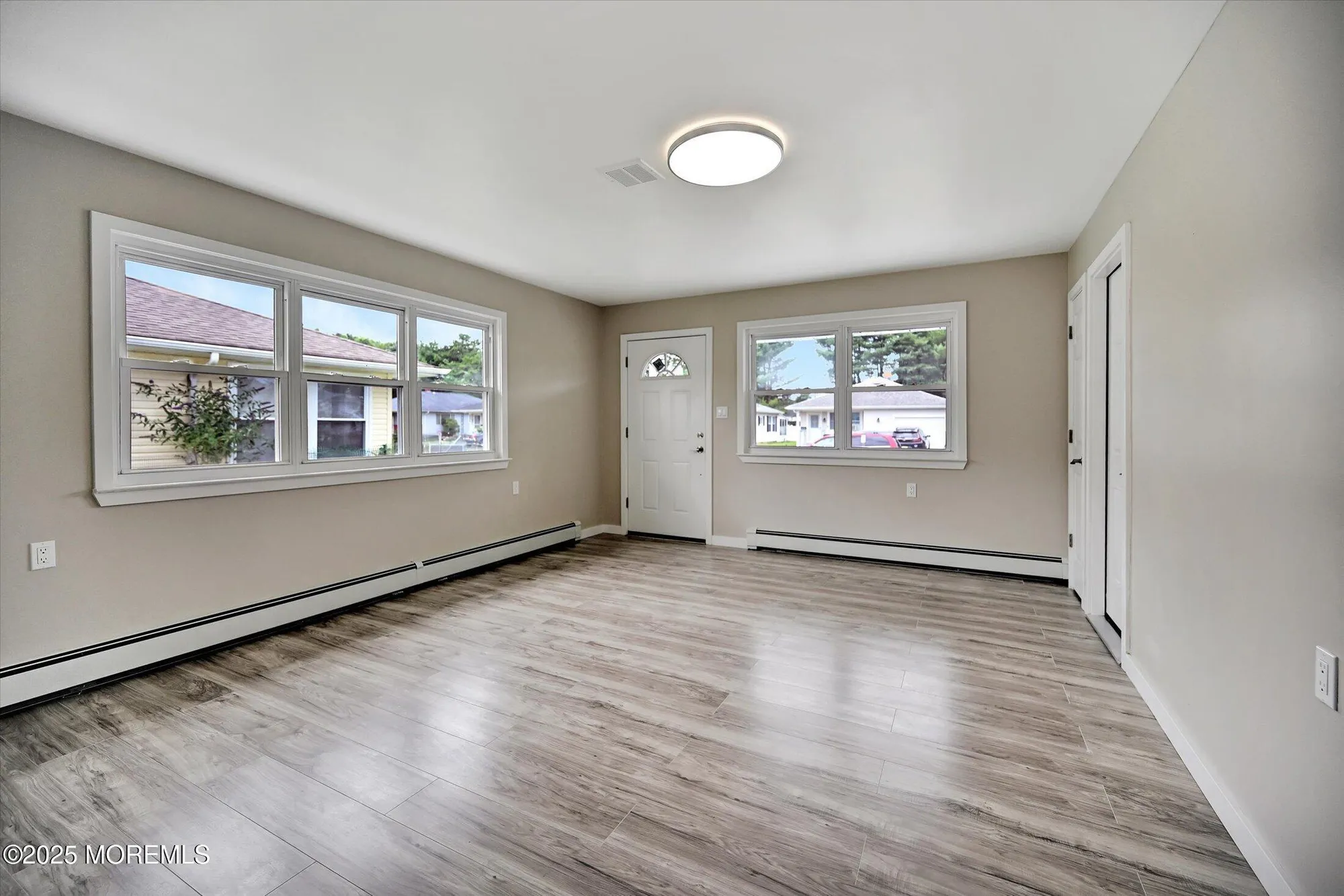 Property Slideshow image 17 of 41 | 426 saint thomas dr, Toms River, NJ, 08757