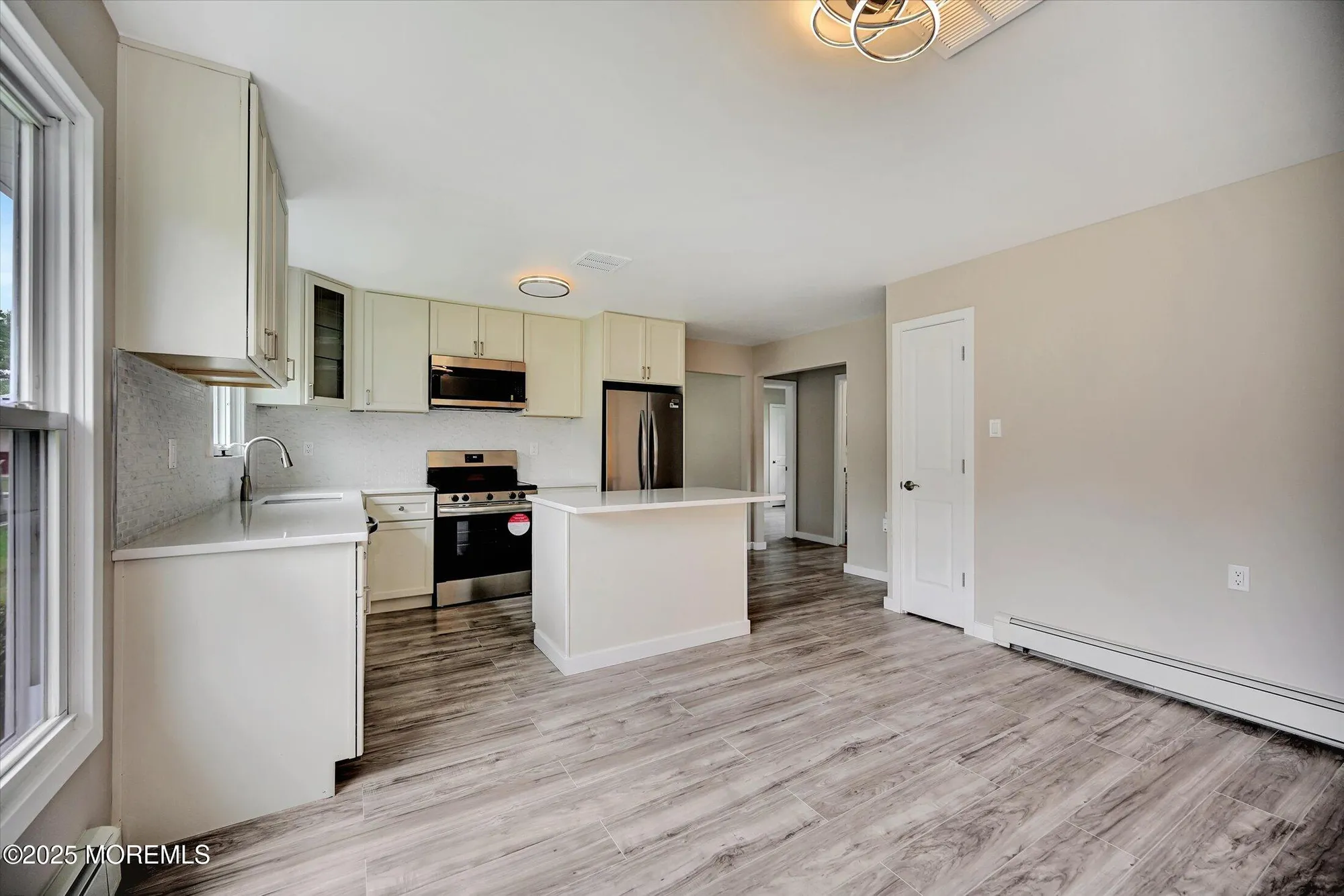 Property Slideshow image 28 of 41 | 426 saint thomas dr, Toms River, NJ, 08757