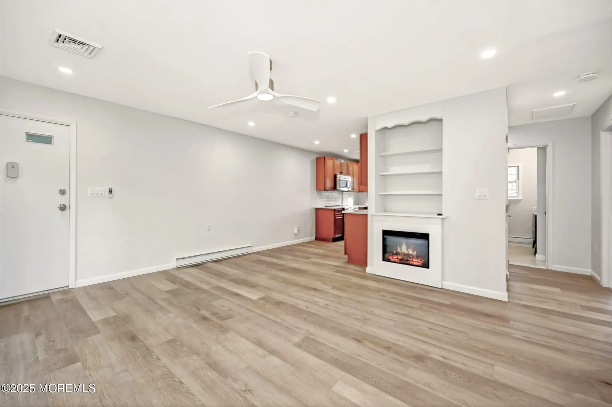 Property Slideshow image 7 of 25 | 43k cambridge ct, Lakewood, NJ, 08701