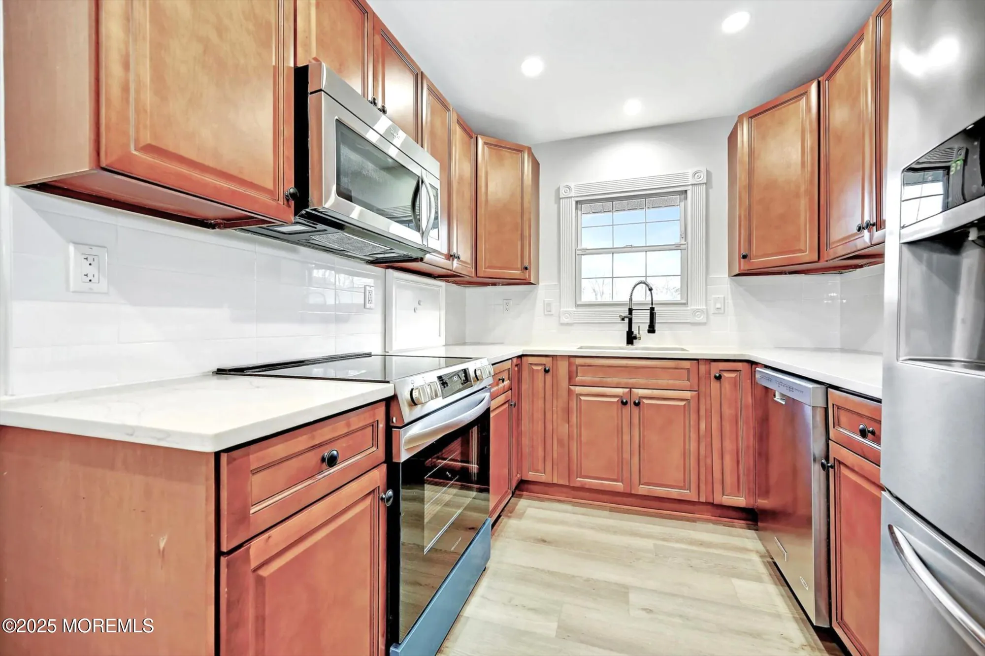 Property Slideshow image 1 of 25 | 43k cambridge ct, Lakewood, NJ, 08701