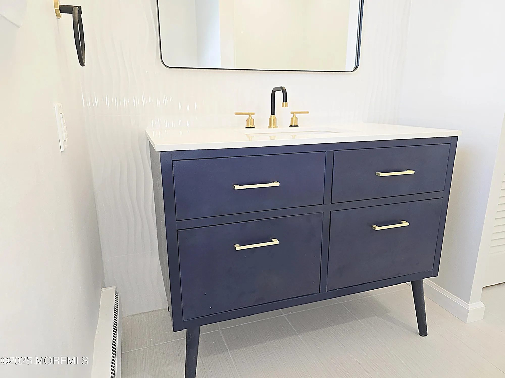 Property Slideshow image 13 of 25 | 43k cambridge ct, Lakewood, NJ, 08701