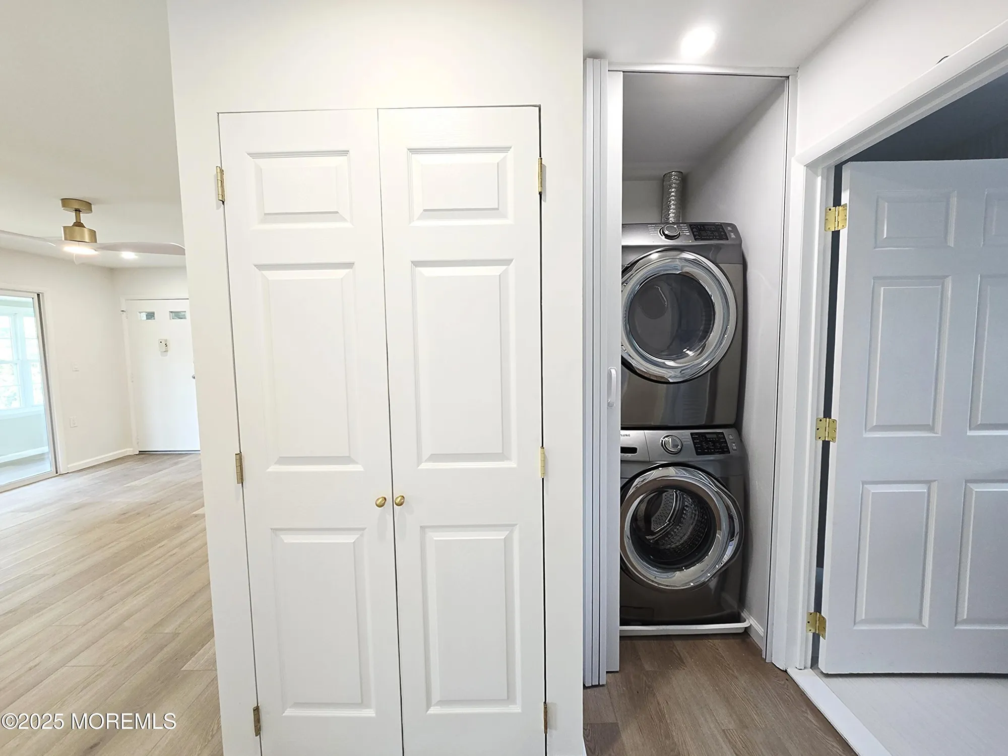 Property Slideshow image 16 of 25 | 43k cambridge ct, Lakewood, NJ, 08701