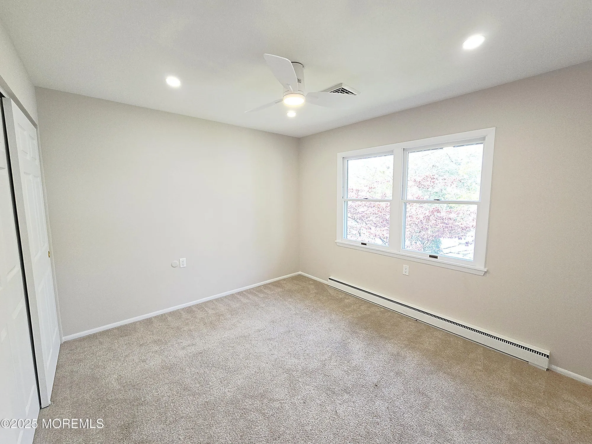 Property Slideshow image 18 of 25 | 43k cambridge ct, Lakewood, NJ, 08701