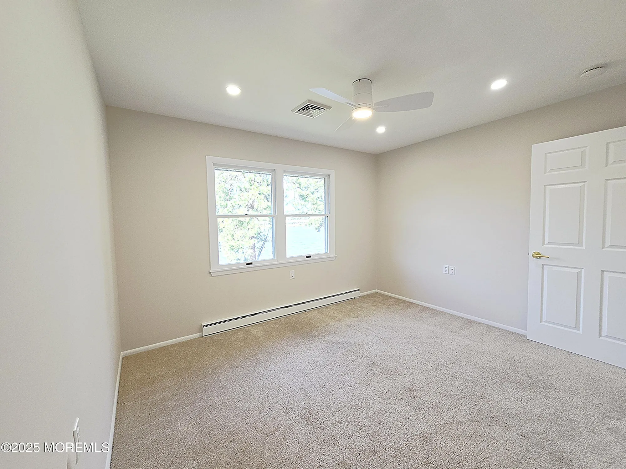 Property Slideshow image 19 of 25 | 43k cambridge ct, Lakewood, NJ, 08701
