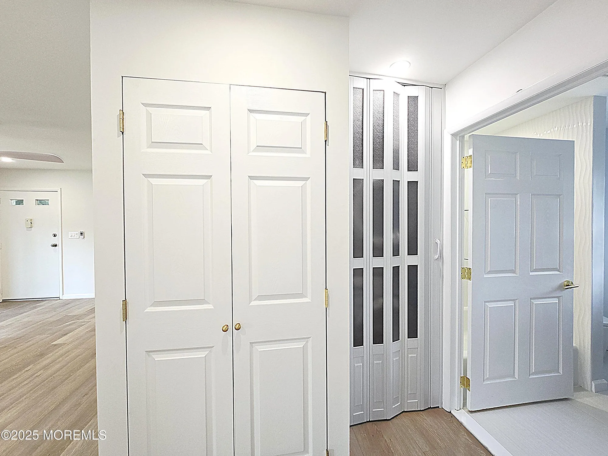 Property Slideshow image 17 of 25 | 43k cambridge ct, Lakewood, NJ, 08701