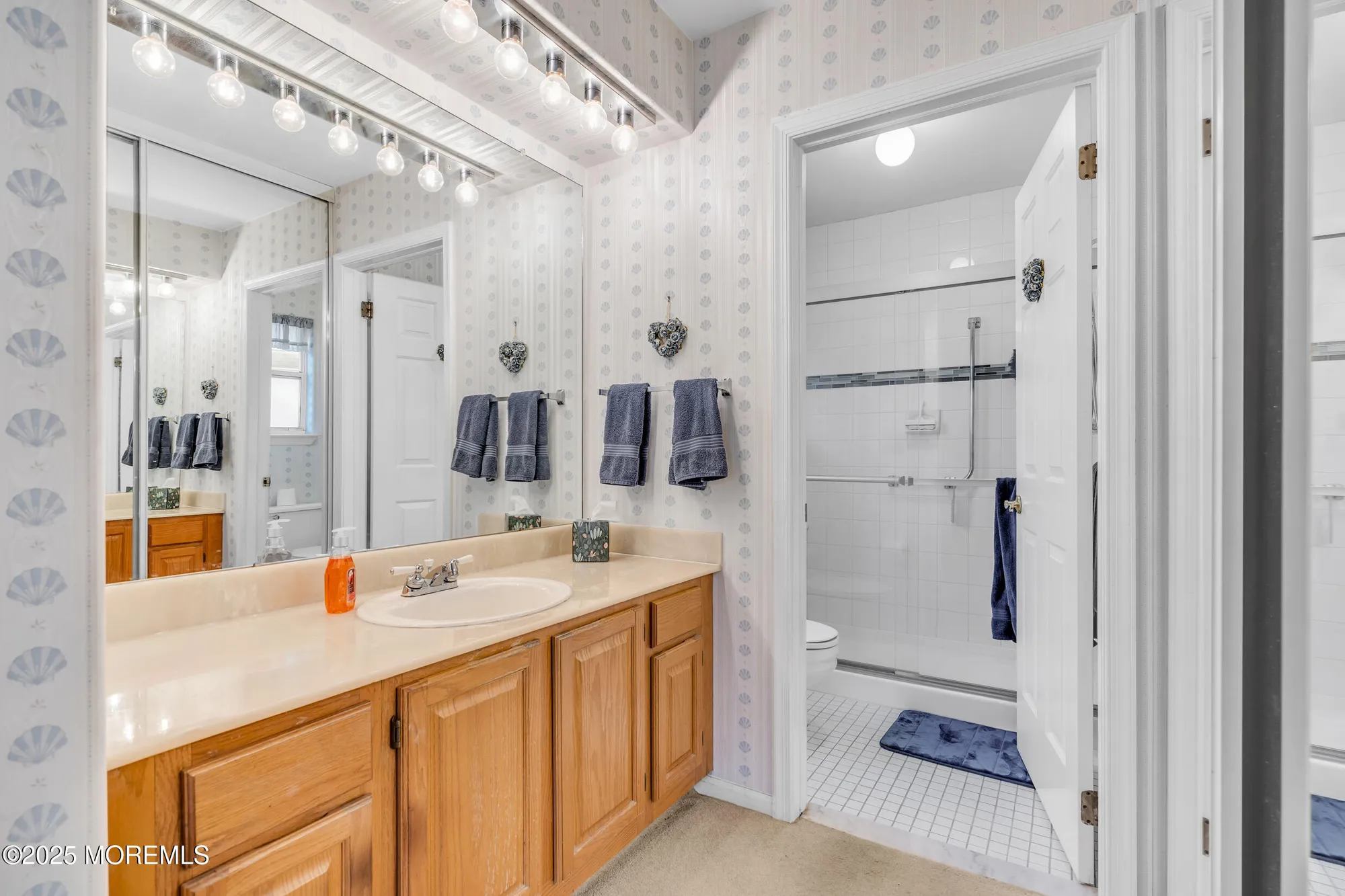 Property Slideshow image 14 of 43 | 1121b thornbury ln, Manchester, NJ, 08759