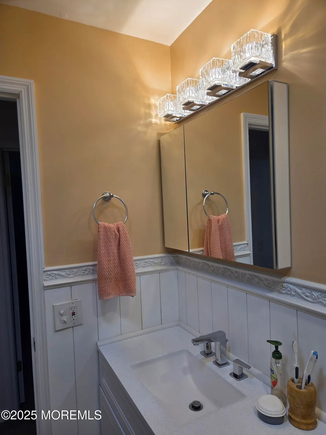 Property Slideshow image 28 of 46 | 7 augusta ct, Toms River, NJ, 08757