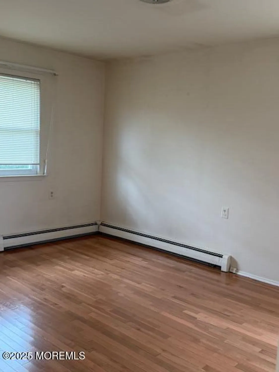 Property Slideshow image 11 of 14 | 265 charlotteville dr, Toms River, NJ, 08757