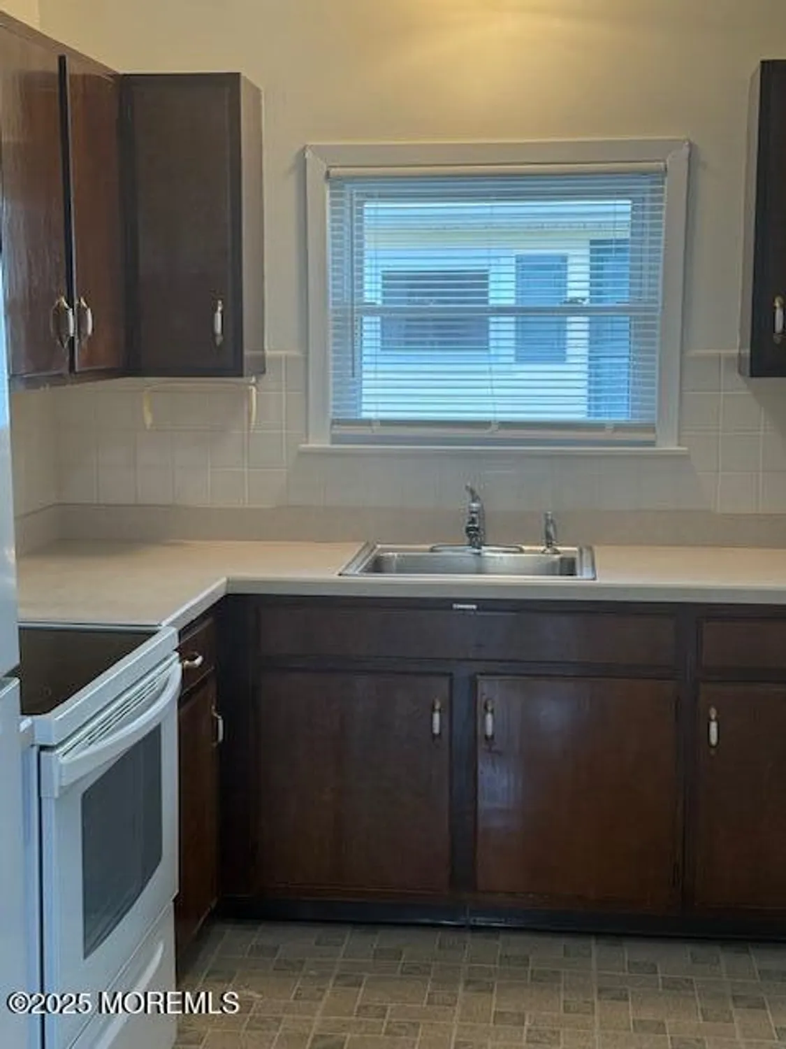 Property Slideshow image 3 of 14 | 265 charlotteville dr, Toms River, NJ, 08757
