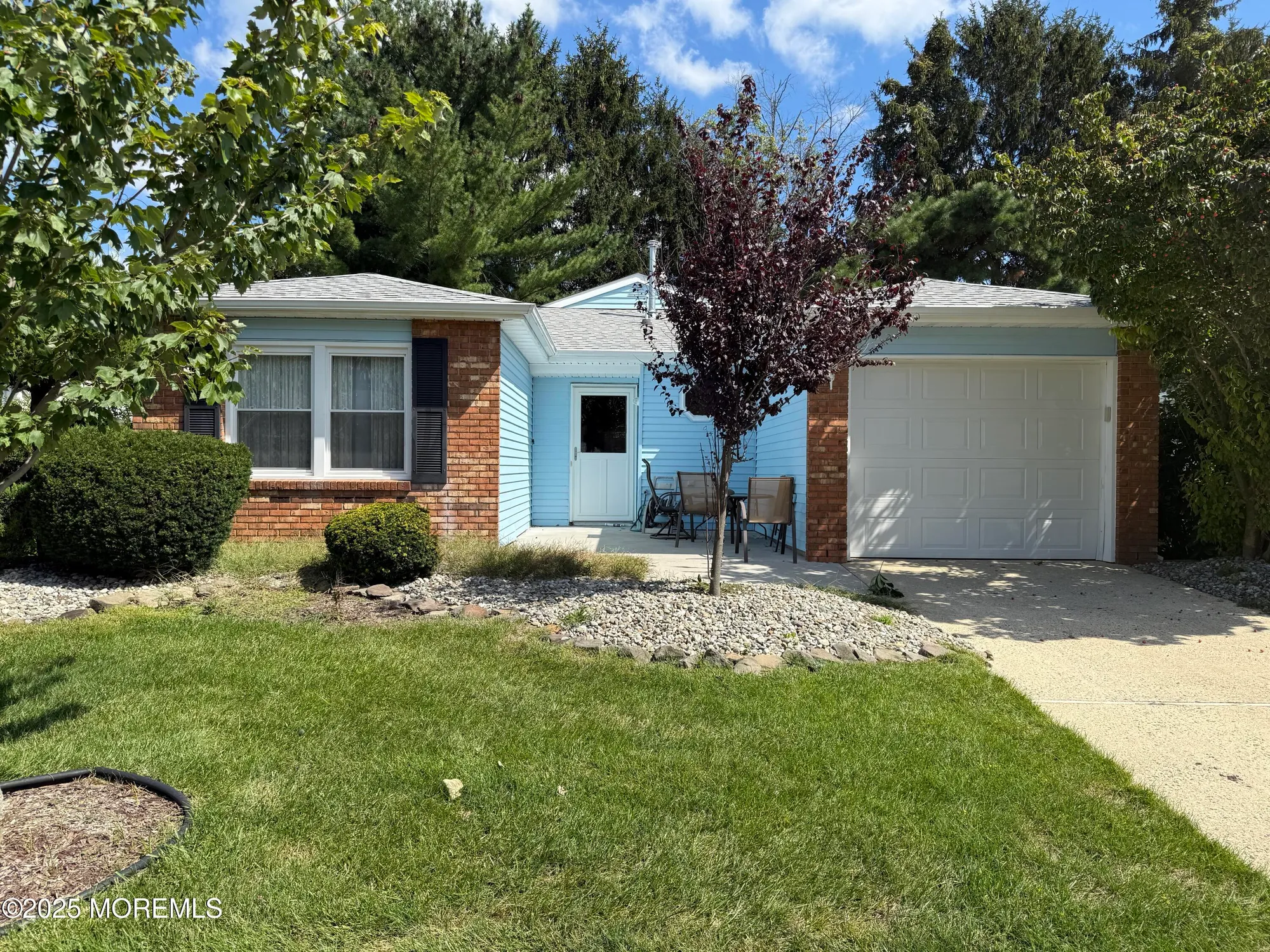 Property Slideshow image 1 of 25 | 8 carter way, Brick, NJ, 08723