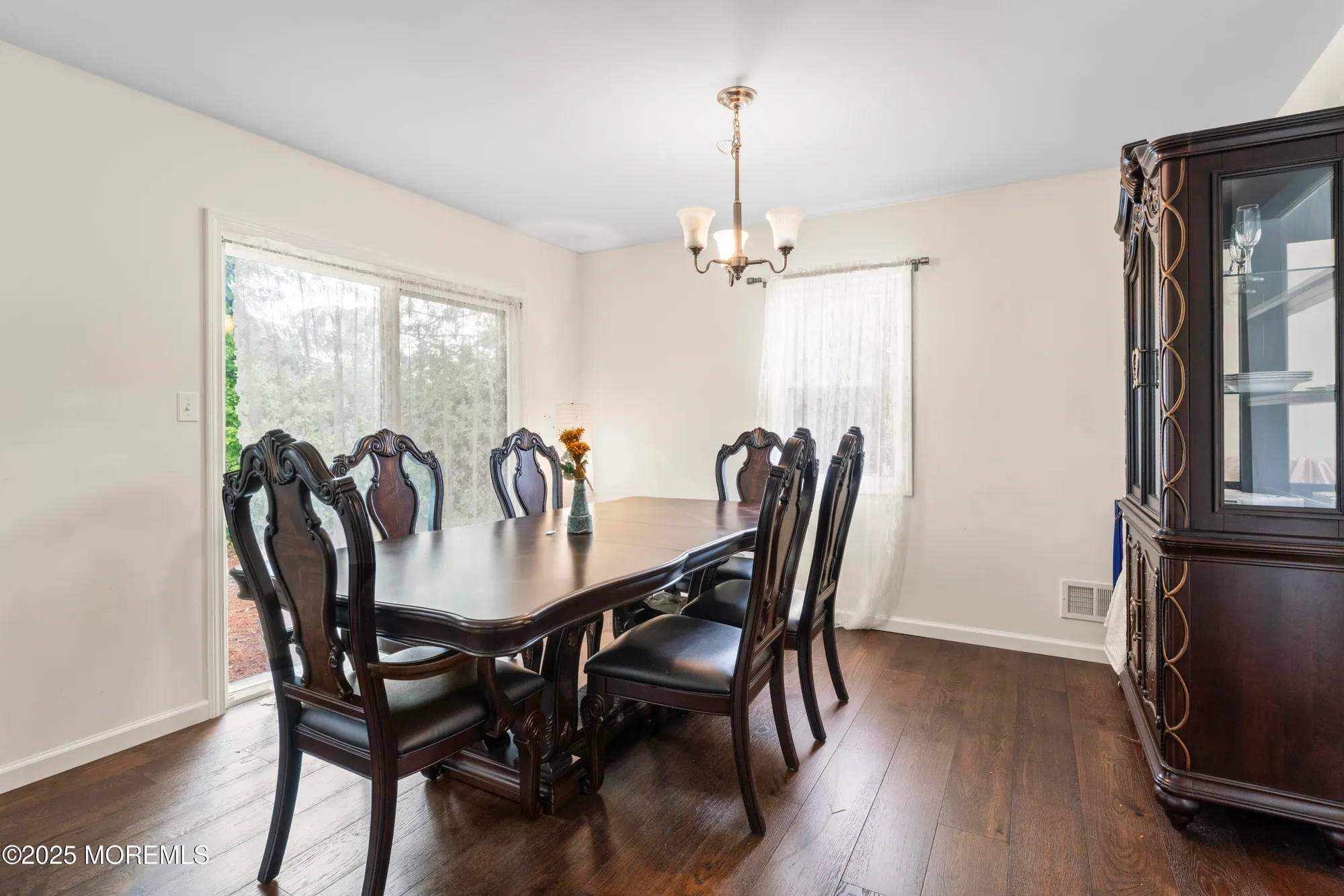 Property Slideshow image 11 of 25 | 8 carter way, Brick, NJ, 08723