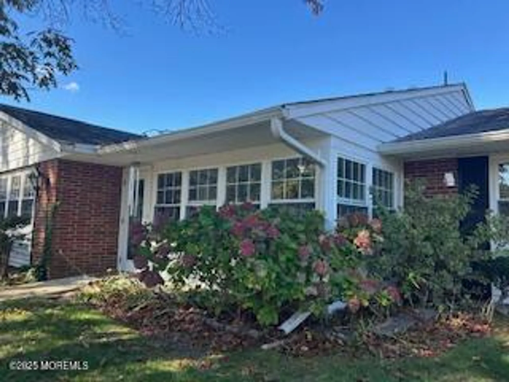 Property Slideshow image 20 of 28 | 455b portsmouth dr, Lakewood, NJ, 08701