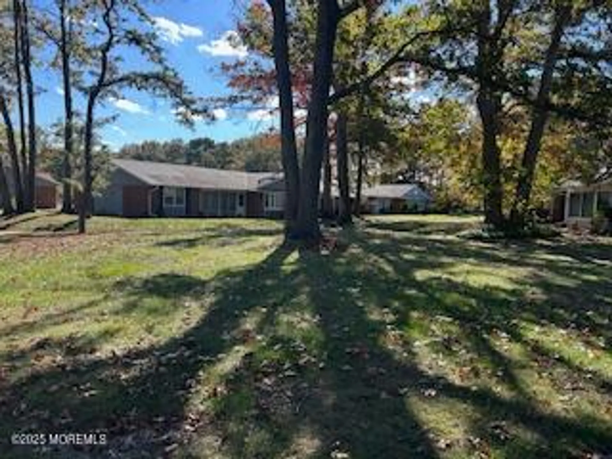 Property Slideshow image 21 of 28 | 455b portsmouth dr, Lakewood, NJ, 08701