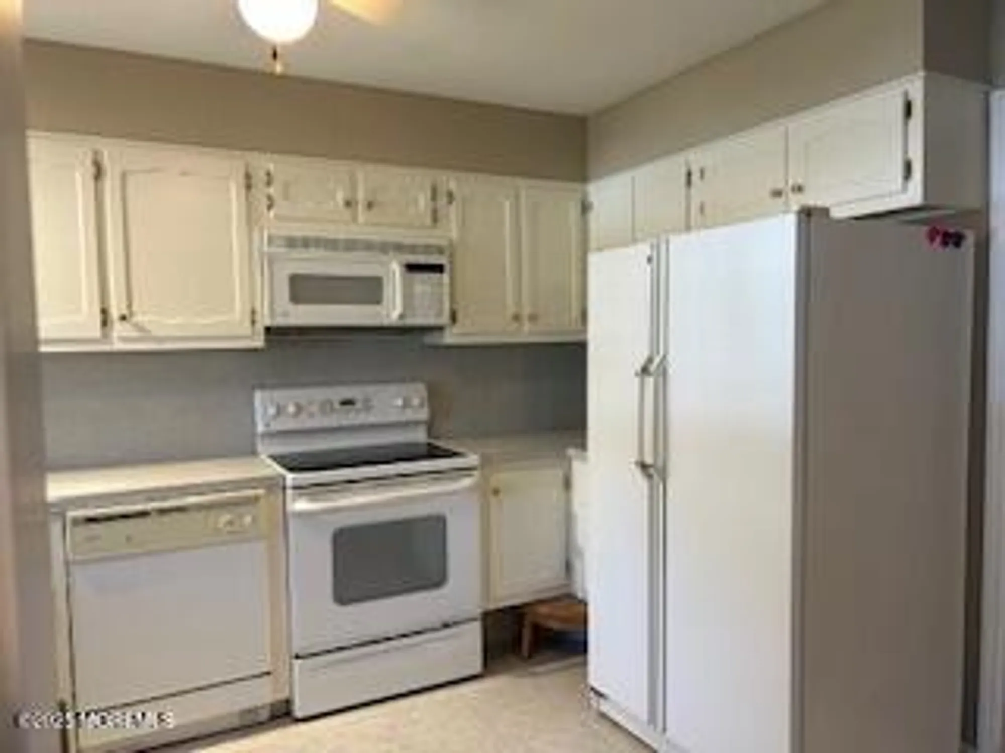 Property Slideshow image 8 of 28 | 455b portsmouth dr, Lakewood, NJ, 08701