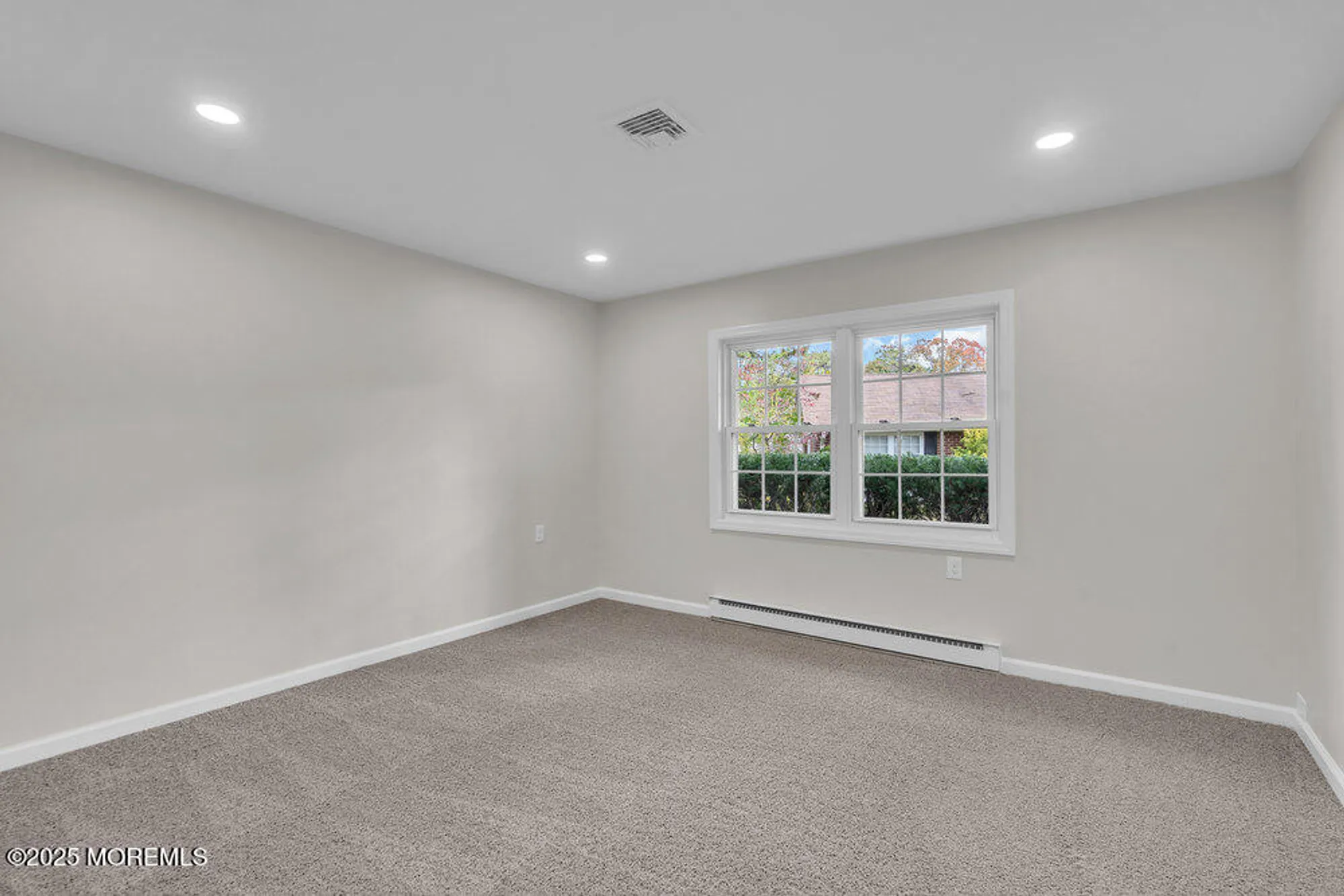 Property Slideshow image 17 of 22 | 1135 argyll cir d, Lakewood, NJ, 08701