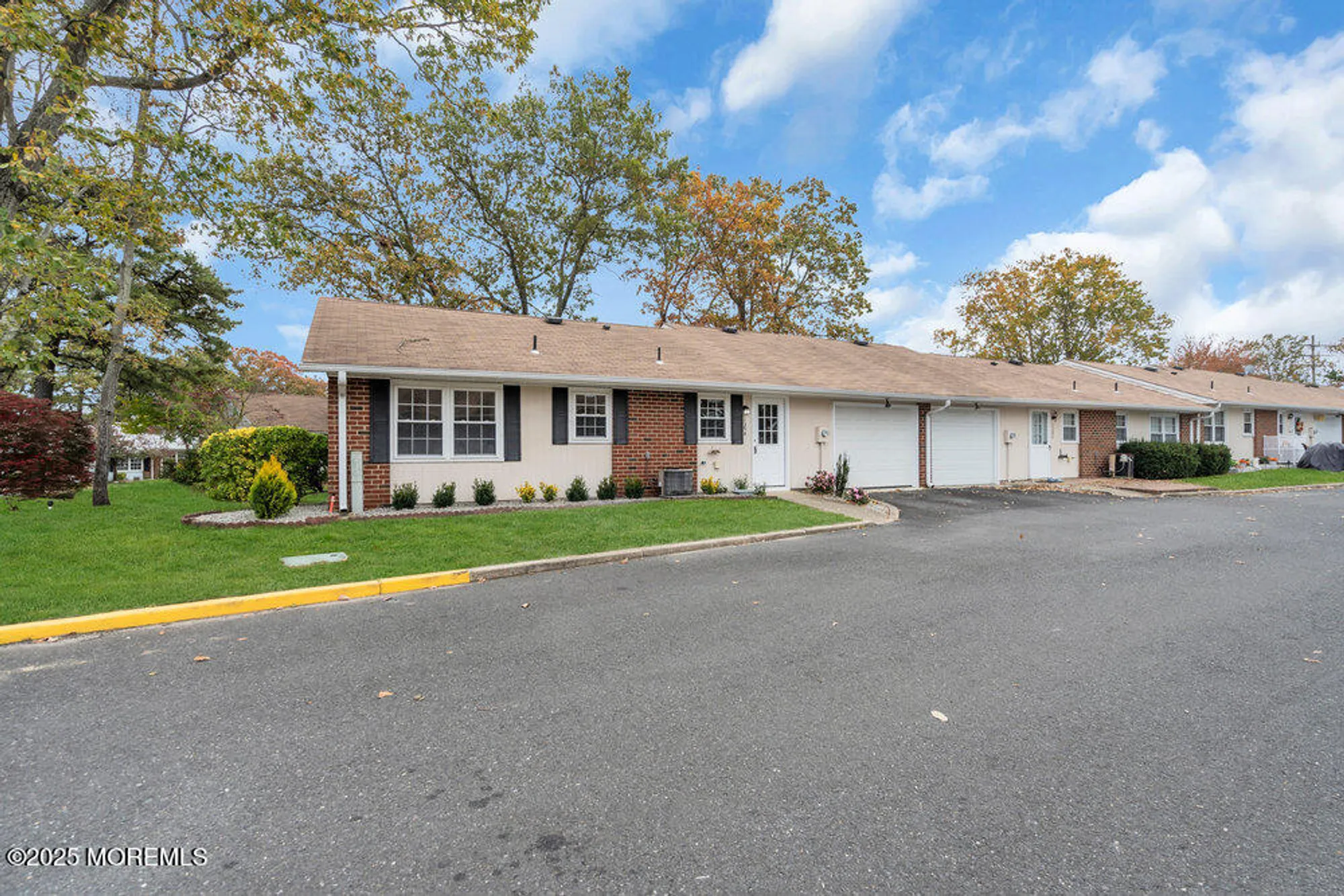 Property Slideshow image 3 of 22 | 1135 argyll cir d, Lakewood, NJ, 08701