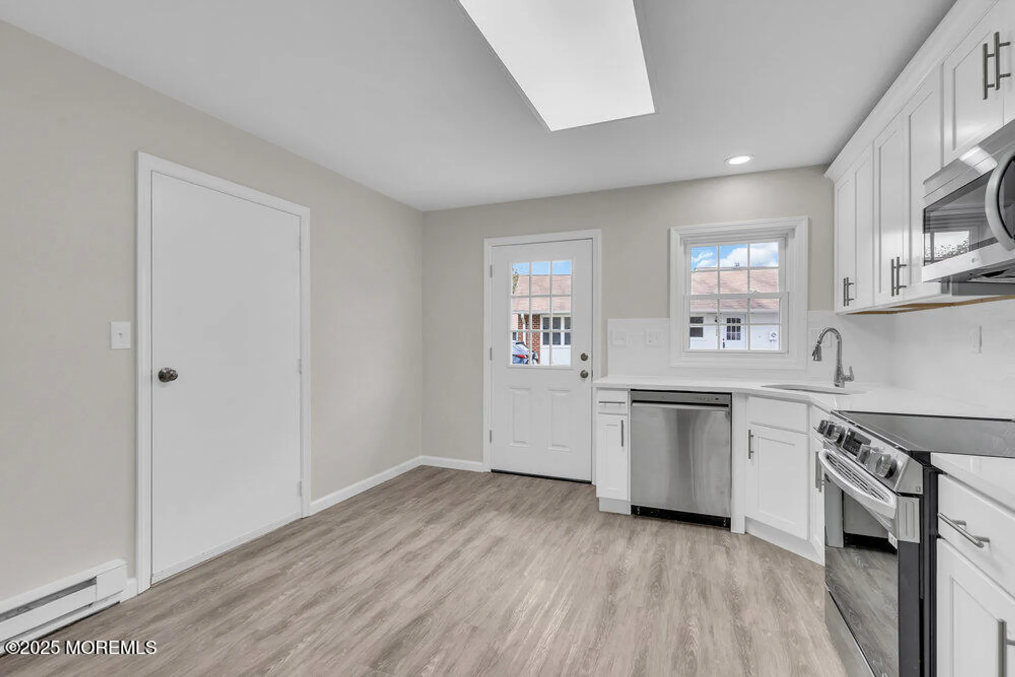 Property Slideshow image 6 of 22 | 1135 argyll cir d, Lakewood, NJ, 08701