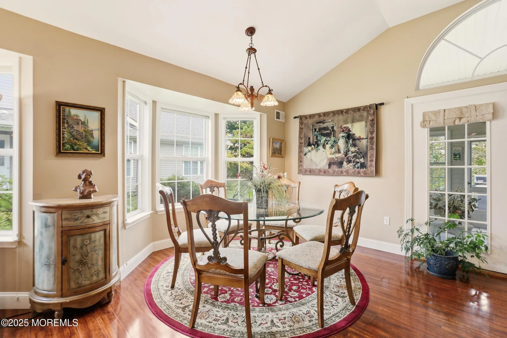 Property Slideshow image 6 of 24 | 90 skyline dr, Lakewood, NJ, 08701