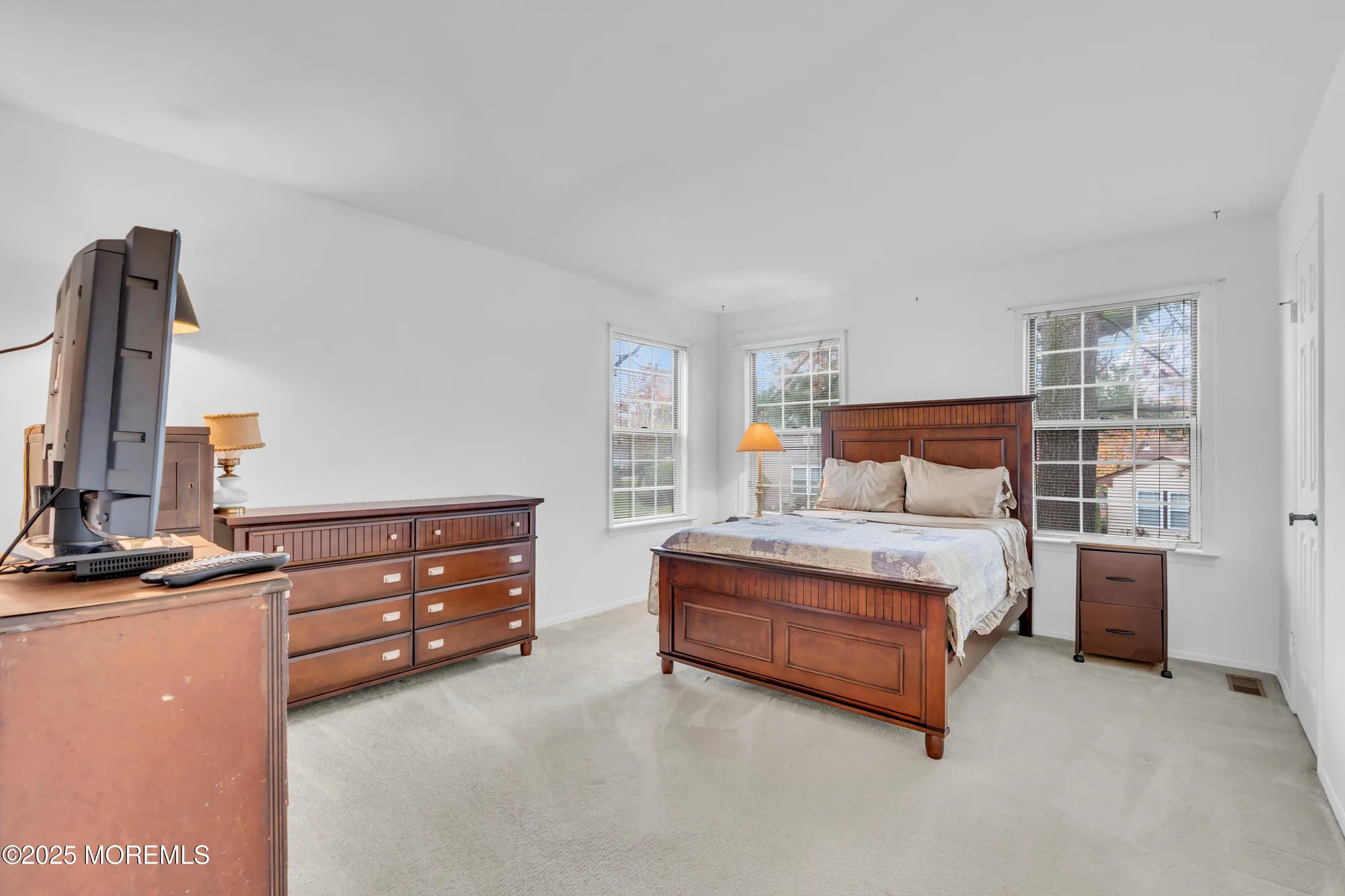 Property Slideshow image 16 of 28 | 125 concordia cir # 125a, Monroe, NJ, 08831