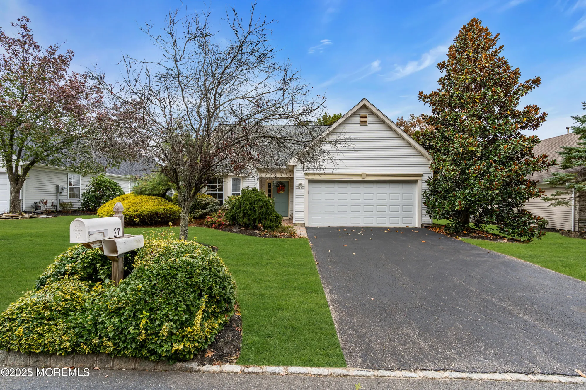Property Slideshow image 5 of 91 | 27 strawberry ln, Lakewood, NJ, 08701