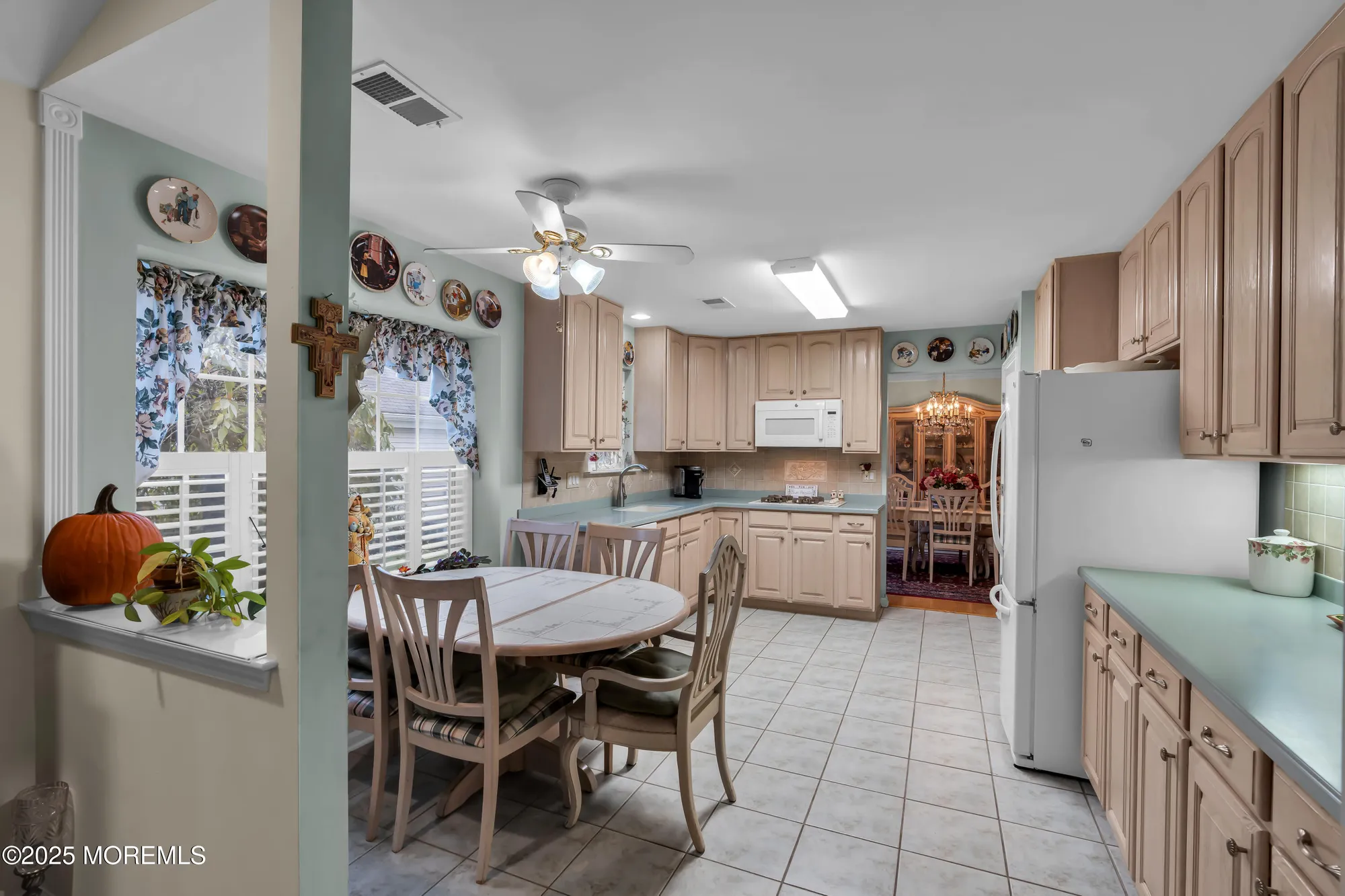 Property Slideshow image 25 of 91 | 27 strawberry ln, Lakewood, NJ, 08701