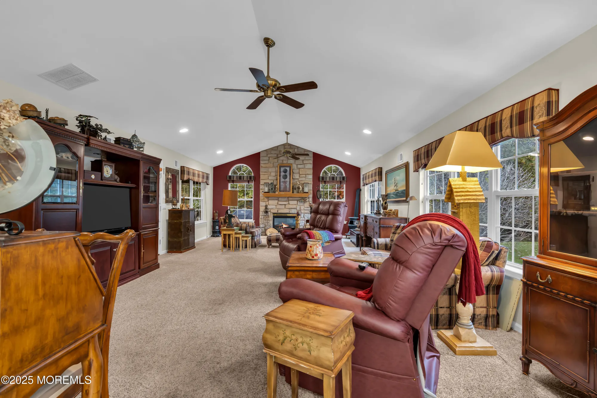 Property Slideshow image 36 of 91 | 27 strawberry ln, Lakewood, NJ, 08701