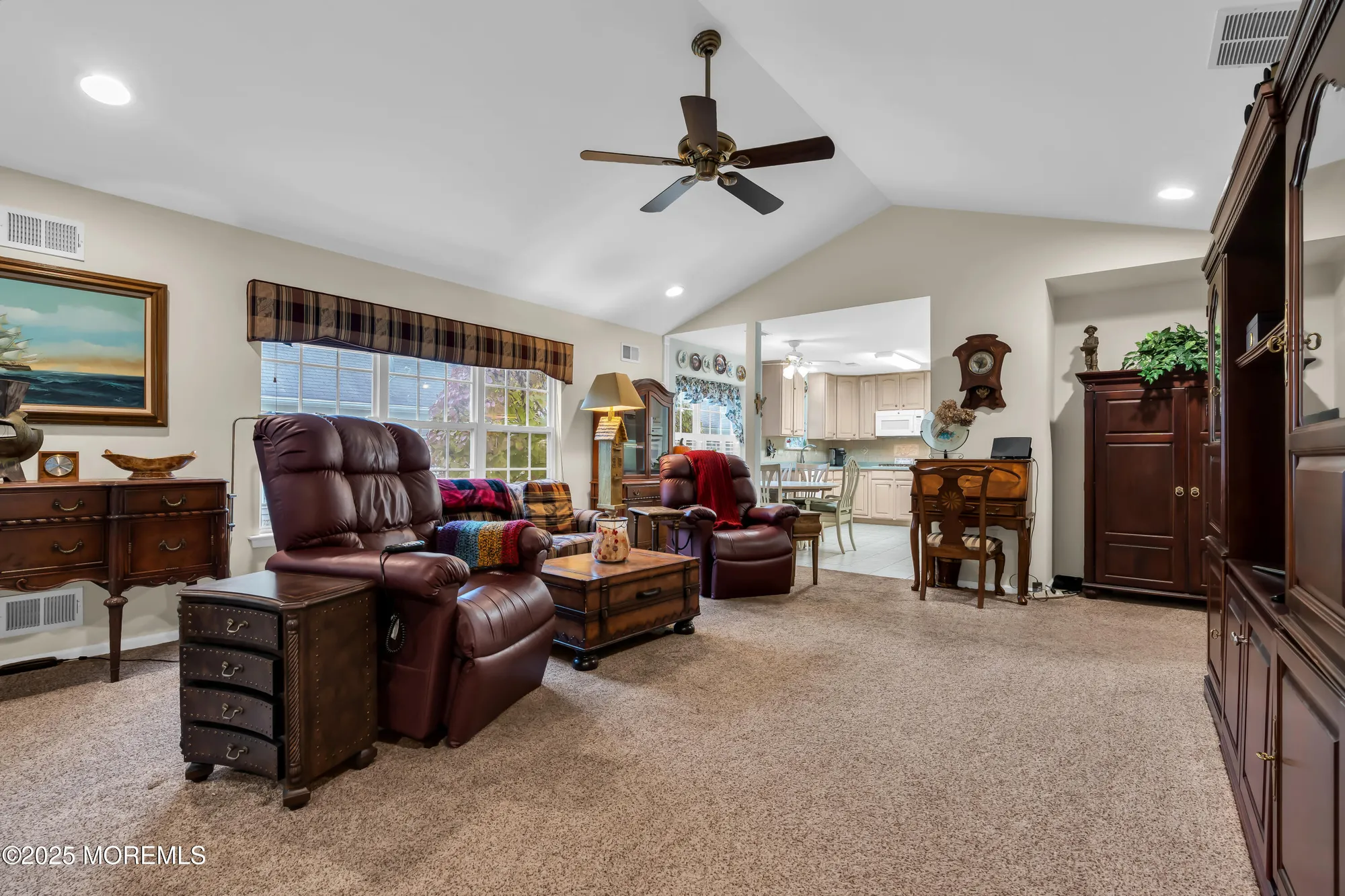Property Slideshow image 38 of 91 | 27 strawberry ln, Lakewood, NJ, 08701
