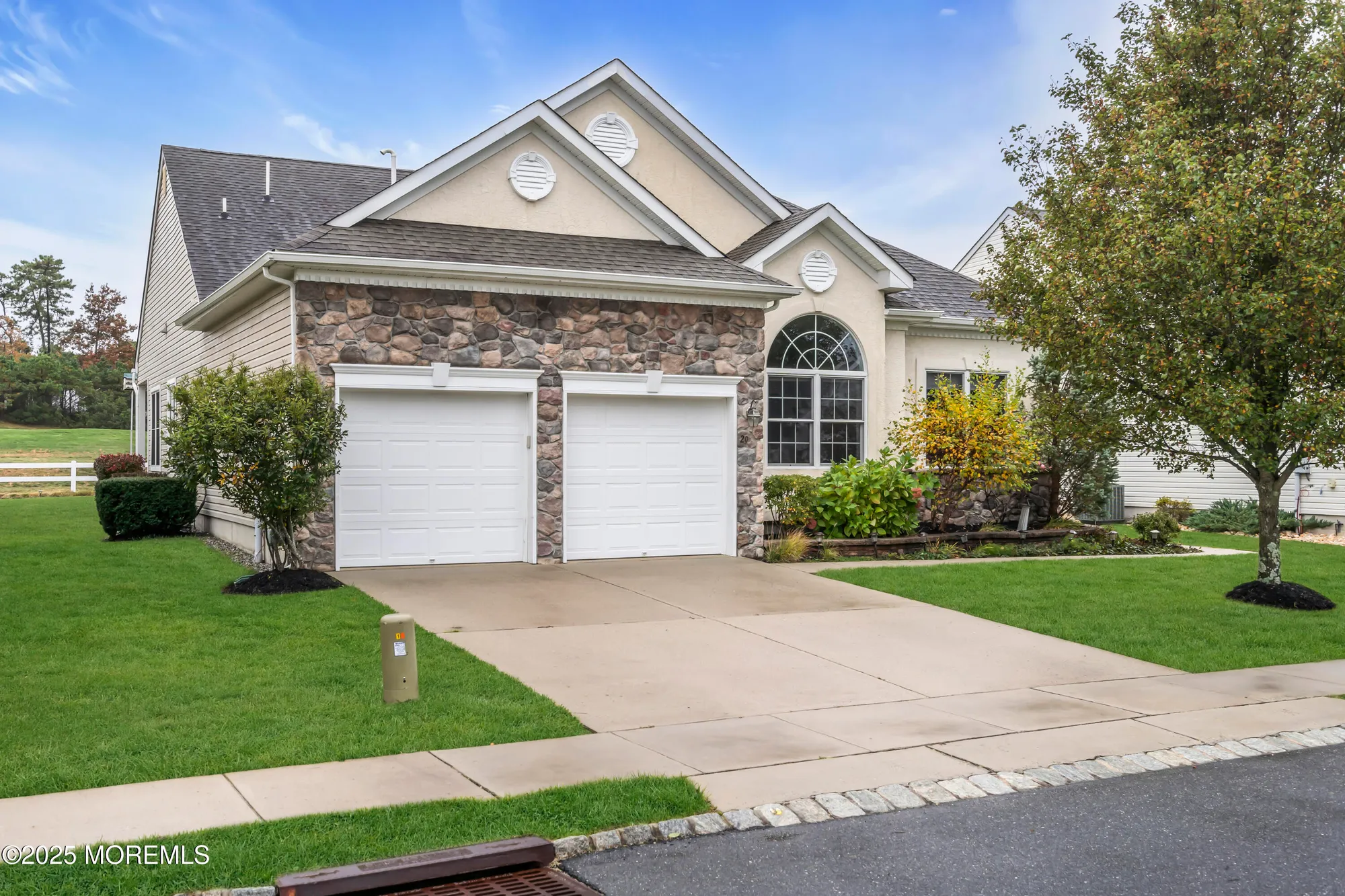 Property Slideshow image 2 of 49 | 29 mantoloking ln, Waretown, NJ, 08758