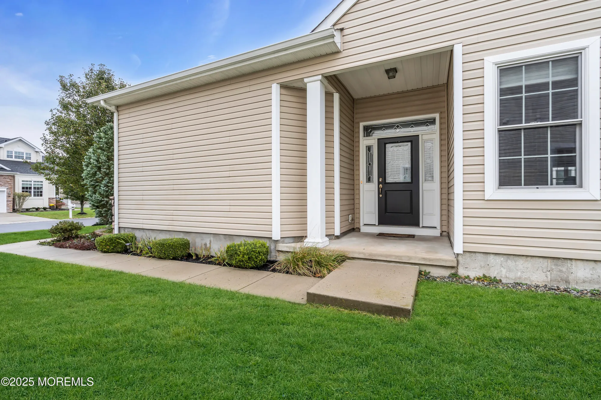 Property Slideshow image 6 of 49 | 29 mantoloking ln, Waretown, NJ, 08758