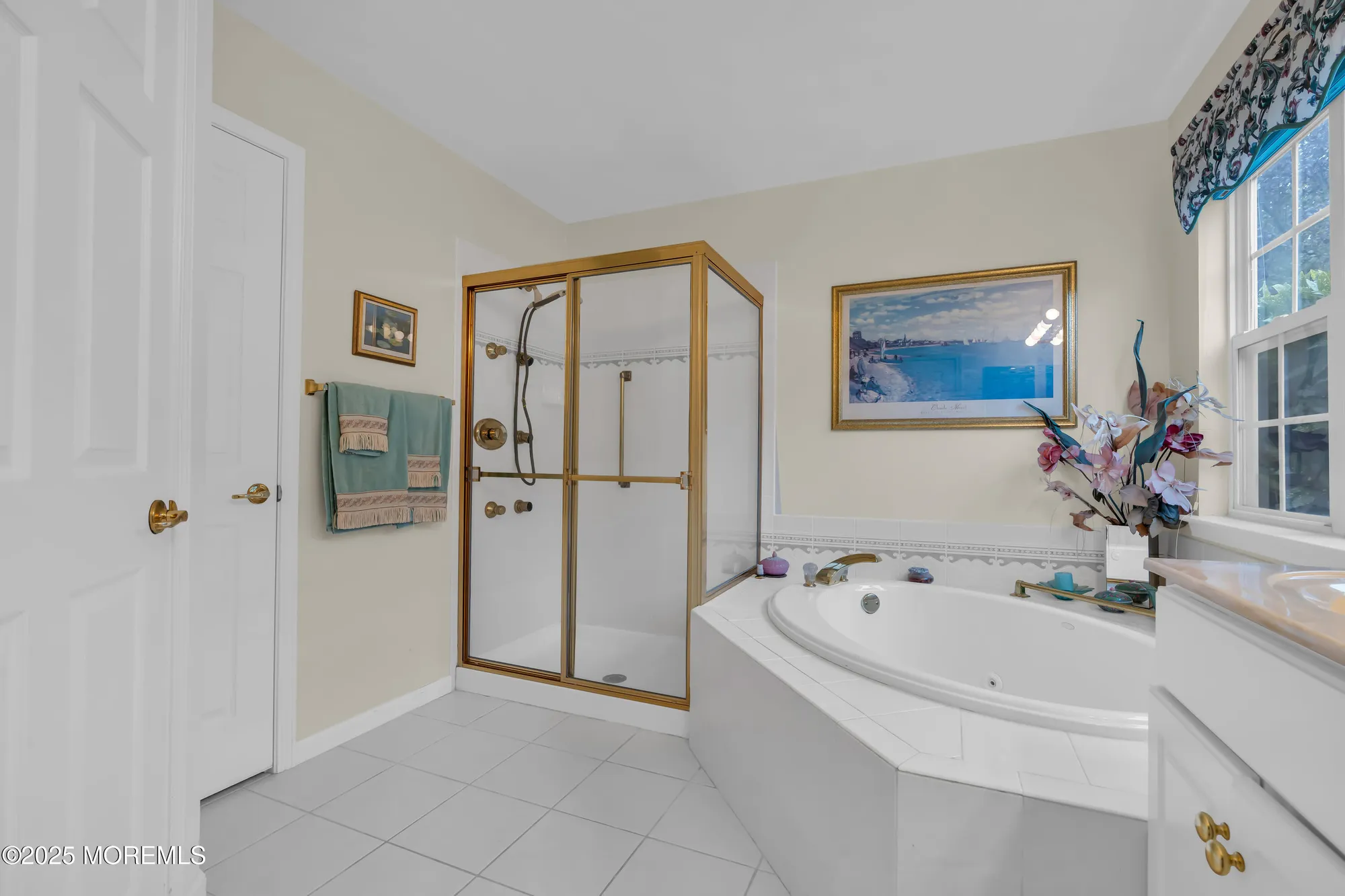 Property Slideshow image 66 of 91 | 27 strawberry ln, Lakewood, NJ, 08701