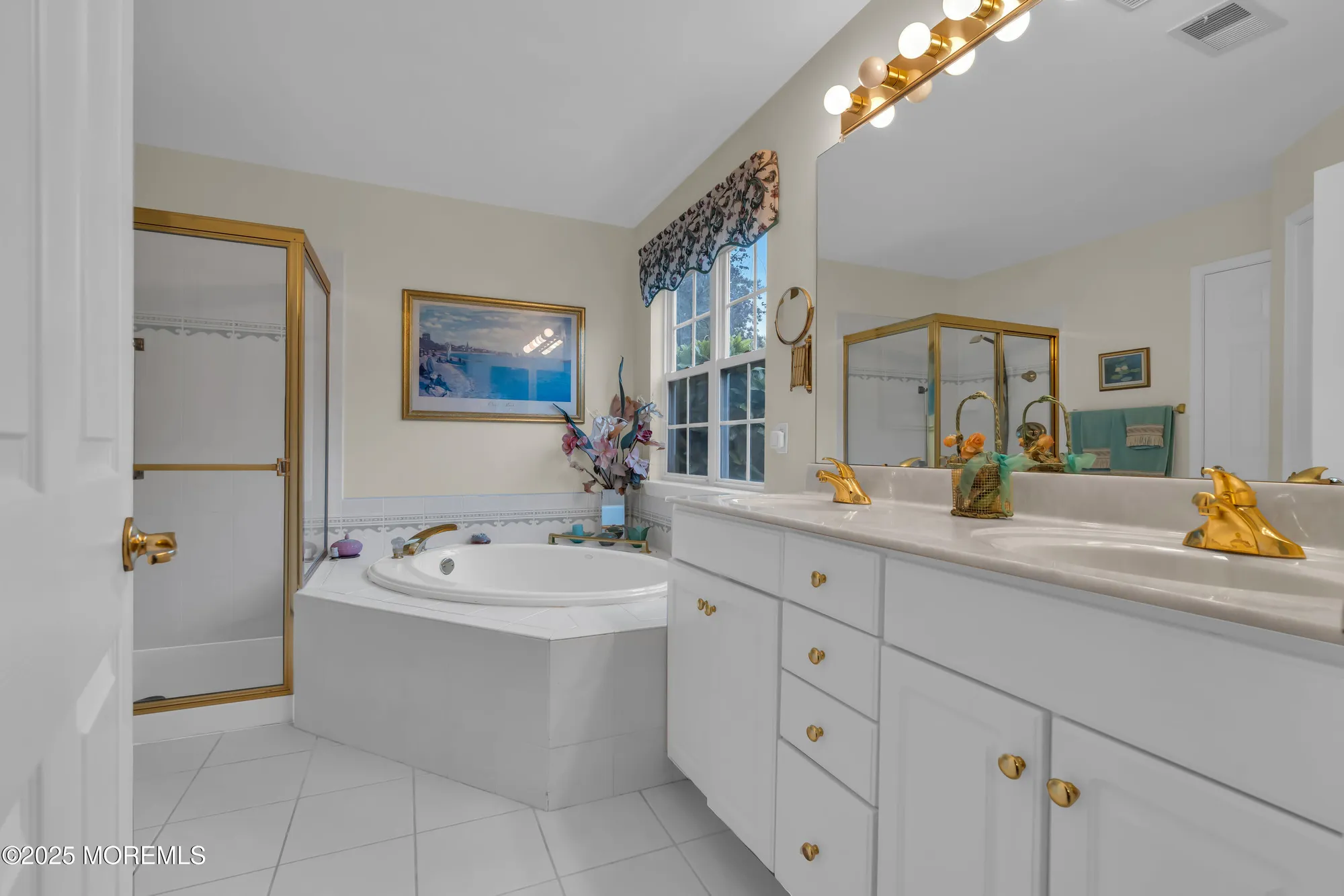 Property Slideshow image 65 of 91 | 27 strawberry ln, Lakewood, NJ, 08701