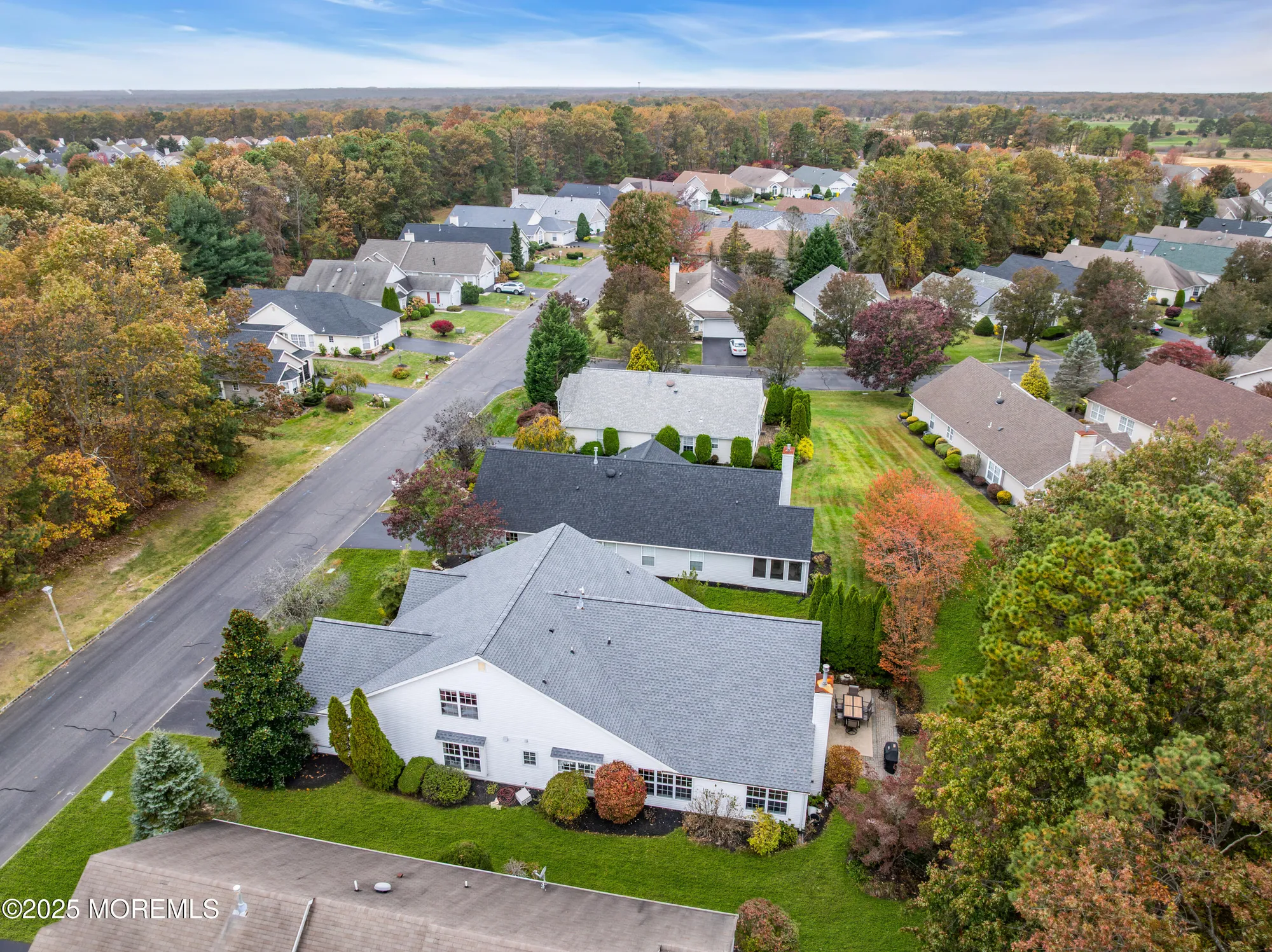 Property Slideshow image 78 of 91 | 27 strawberry ln, Lakewood, NJ, 08701