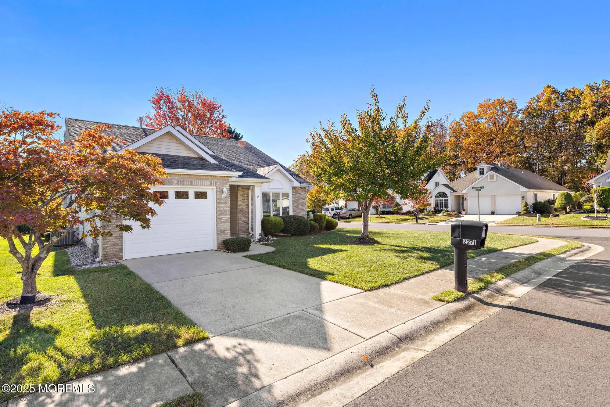 Property Slideshow image 2 of 49 | 2271 tomera pl, Toms River, NJ, 08755