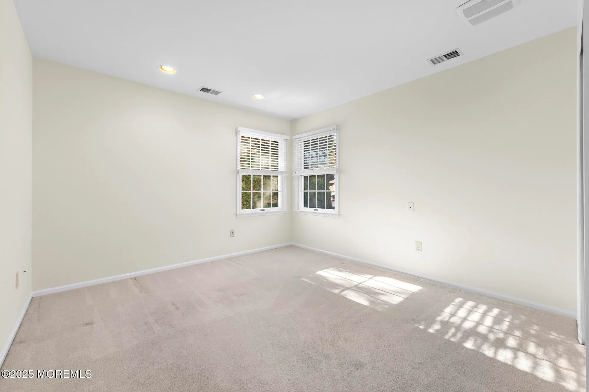 Property Slideshow image 20 of 49 | 2271 tomera pl, Toms River, NJ, 08755