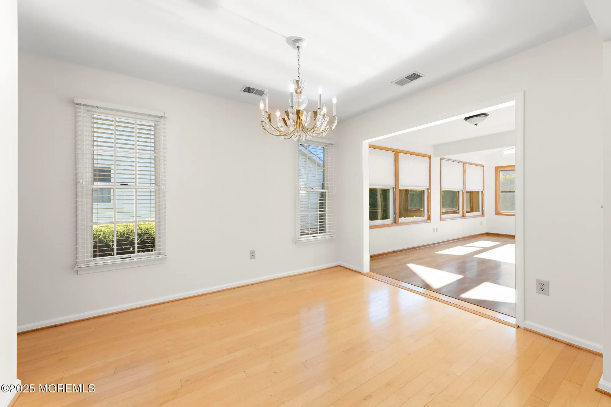 Property Slideshow image 15 of 49 | 2271 tomera pl, Toms River, NJ, 08755